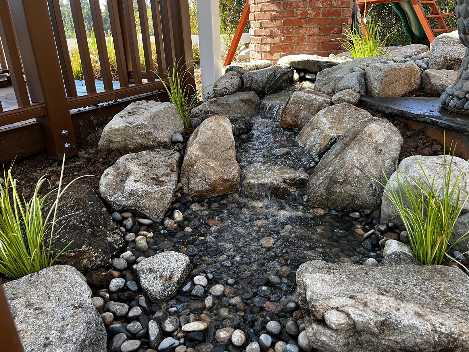 Little Giant SF 31-Gallon Simply Falls Pondless Disappearing Waterfall Vault, 19.3 Inches in Diameter x 24.5 Inches High, Black, 566410 customer photo 1