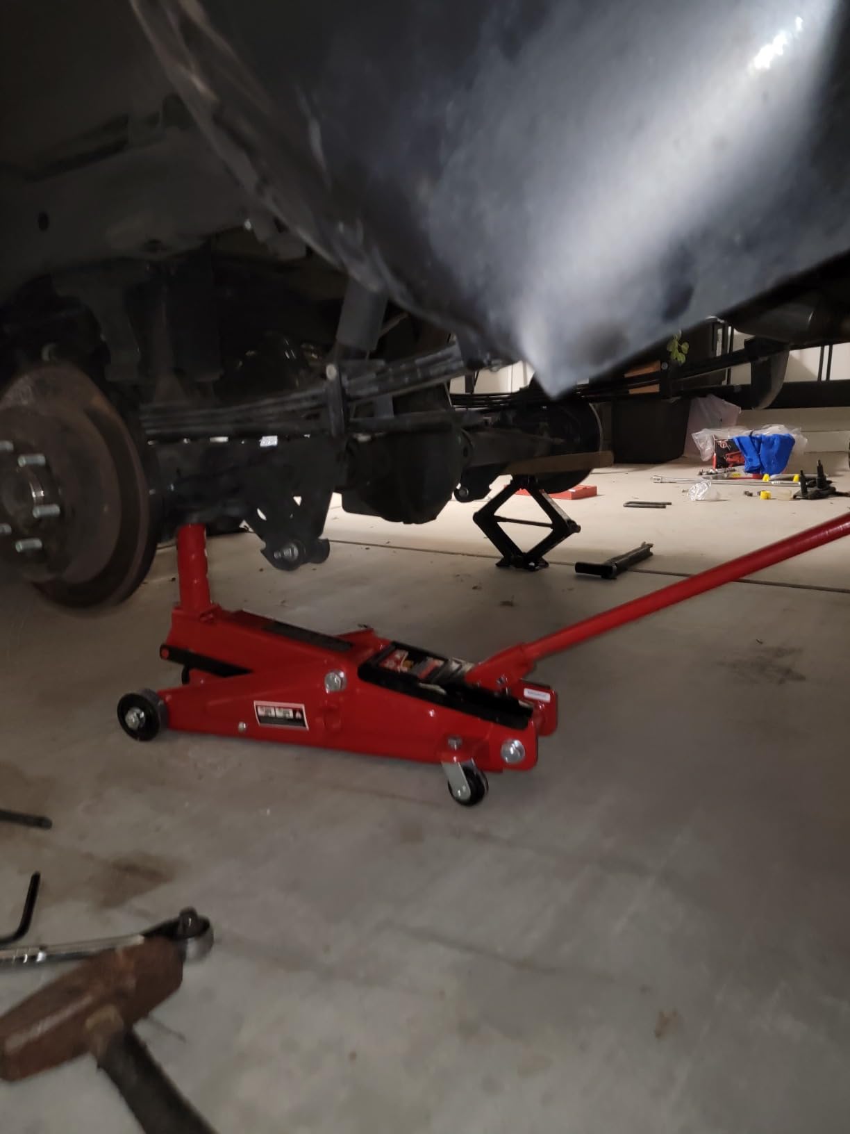 BIG RED T83006 Torin Hydraulic Trolley Service/Floor Jack with Extra Saddle - 3 Ton (6,000 lb) Capacity customer photo 1