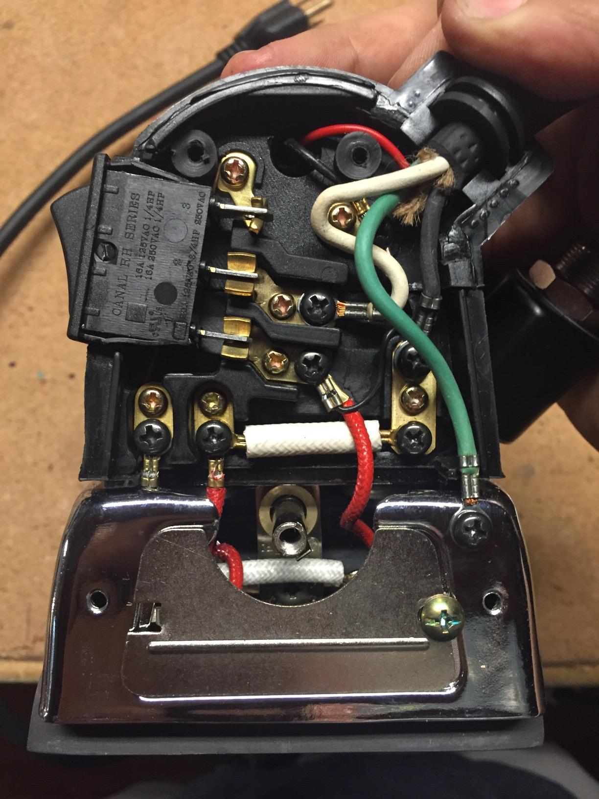 Gravity-Feed Steam Iron ~ Silver Star ES-90 customer photo 1