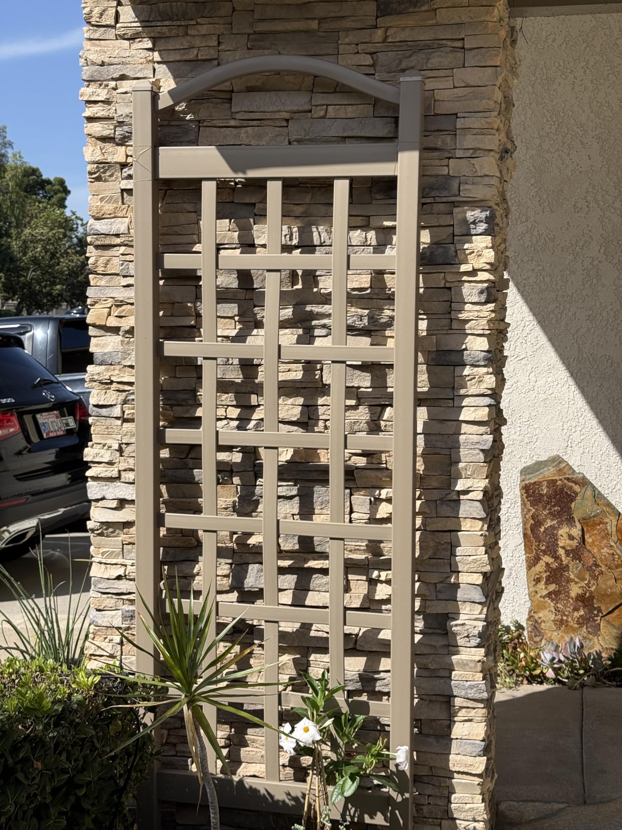 Dura-Trel Cambridge Garden Vinyl Trellis, Wall Mount Plant Support Frame, 28