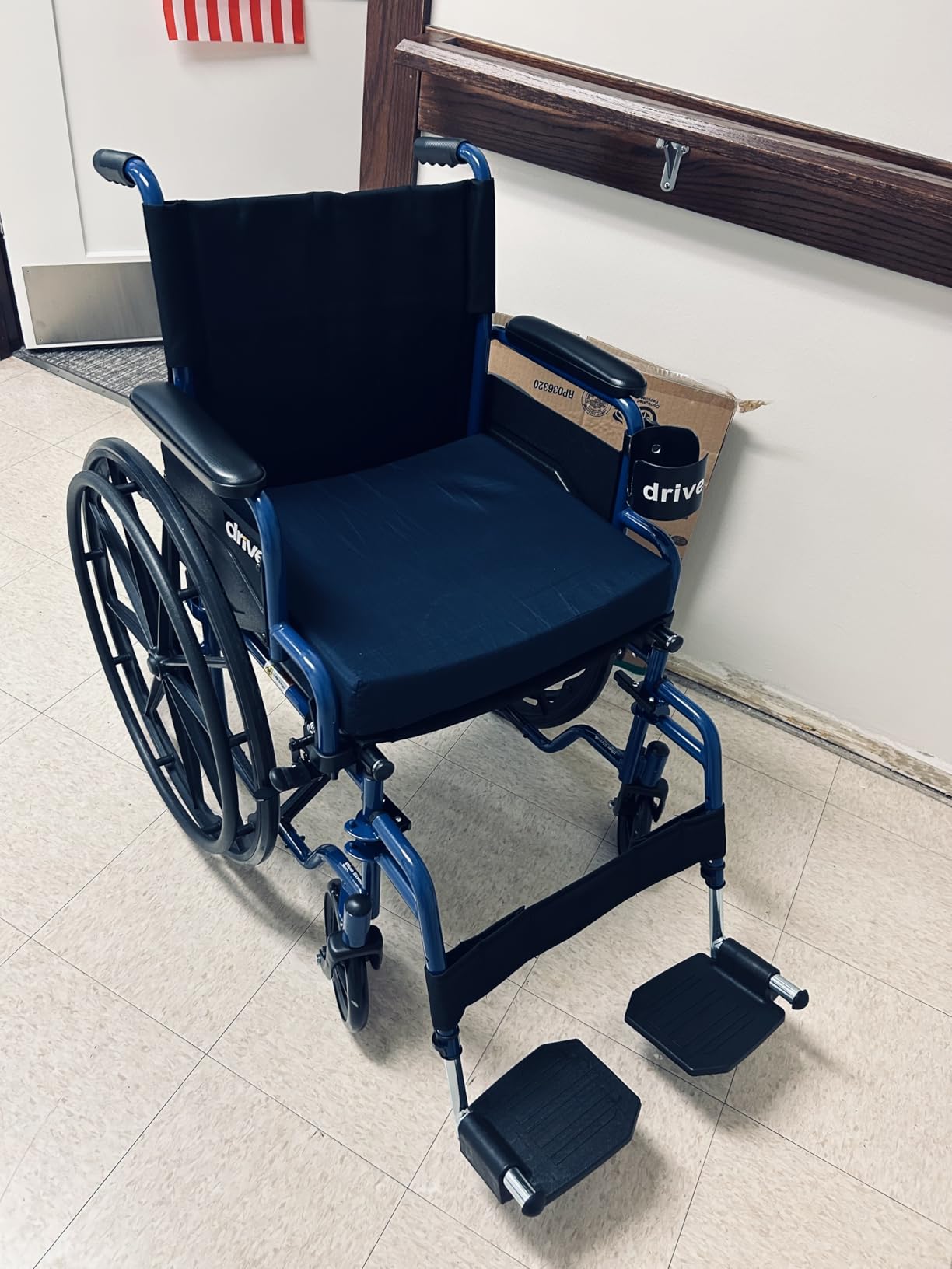 Drive Medical Blue Streak Lightweight Wheelchair - Portable Folding Mobility Aid - Swing-Away Footrests - Desk Arms - Durable Steel Frame - Easy Transport & Storage - 18-Inch Seat customer photo 2