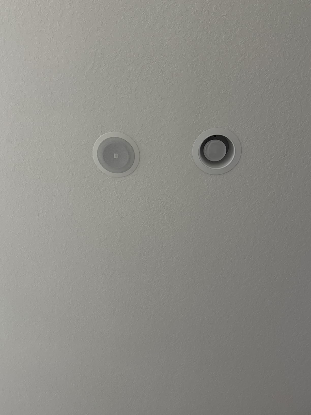 JBL 8124 - Full-Range In-Ceiling Loudspeaker with 70 Volt/100 Volt Taps (4 Pack) customer photo 1