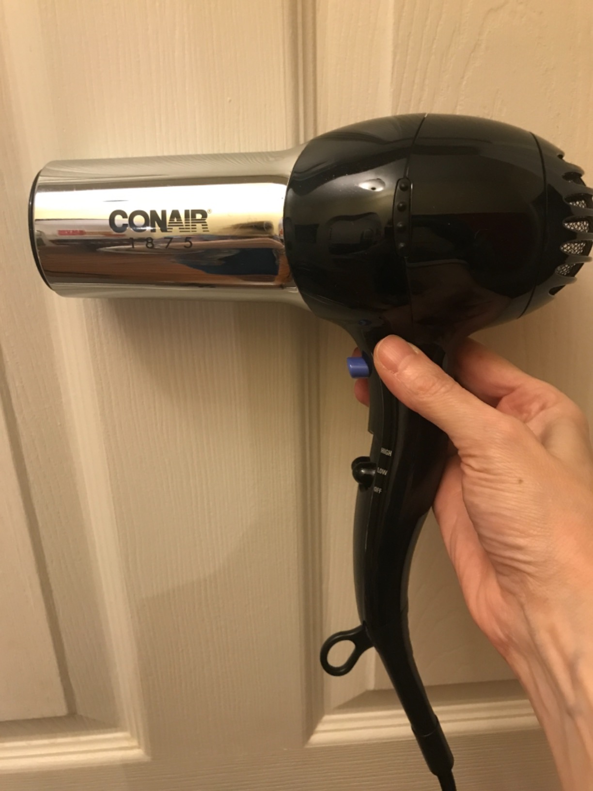 Conair Ionic Hair Dryer with Concentrator Attachment, 1875W, Full Size customer photo 2