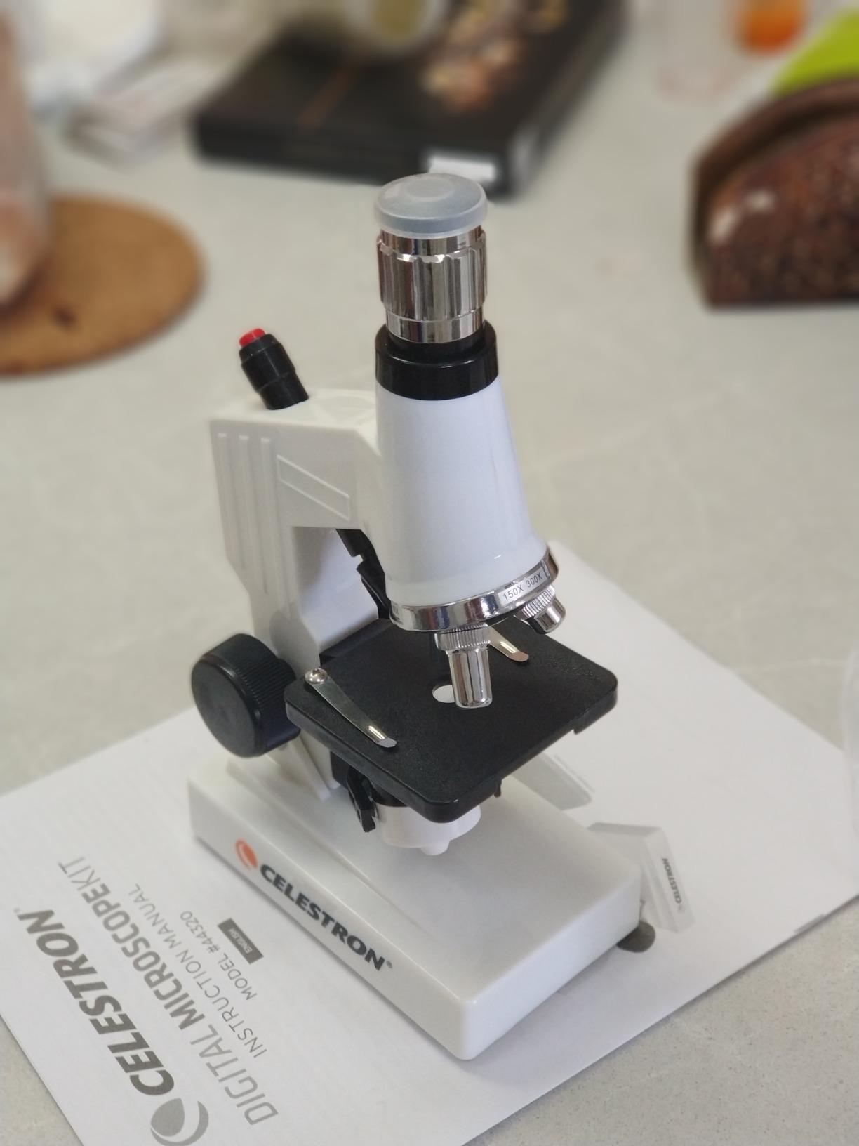 Celestron 44121 Microscope Kit customer photo 2