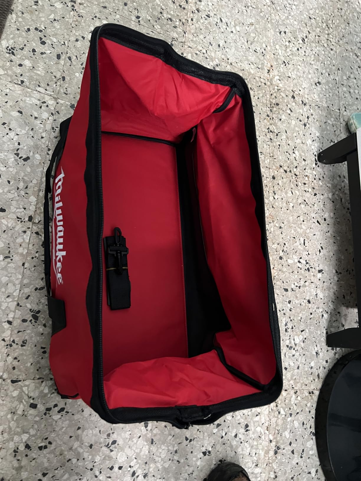 Milwaukee 17 Inch Heavy Duty Canvas Tool Bag with 6 Interior Pockets, Reinforced Bottom, and Strap Ring (Shoulder Strap Not Included) customer photo 1