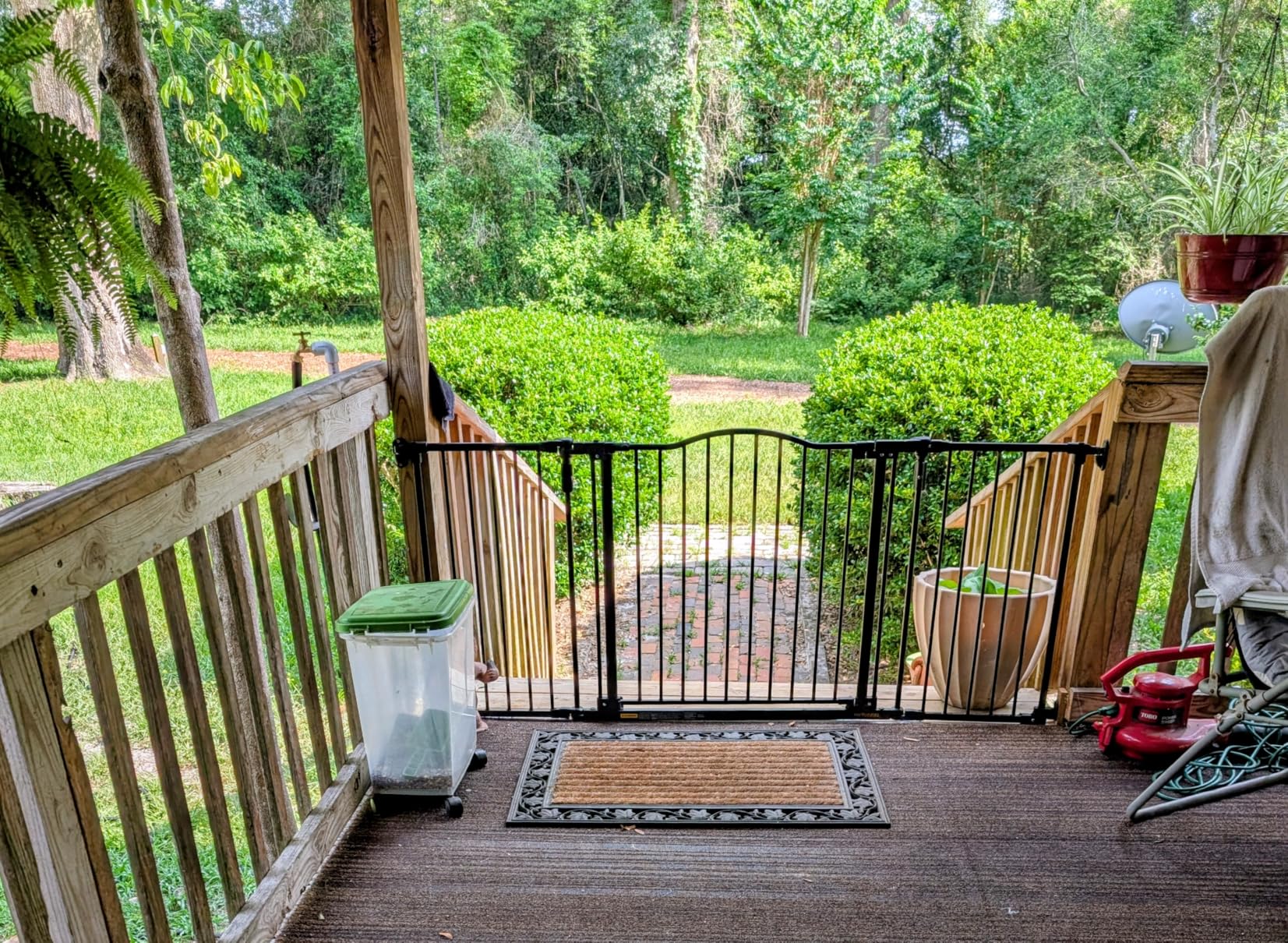 Toddleroo by North States - Deluxe Decor Safety Gate: Hardware Mounted Extra Wide Metal Baby Gate - Adjustable Child Gate - 38.3 to 72 Inches Wide - 30 Inches Tall - Matte Bronze customer photo 1
