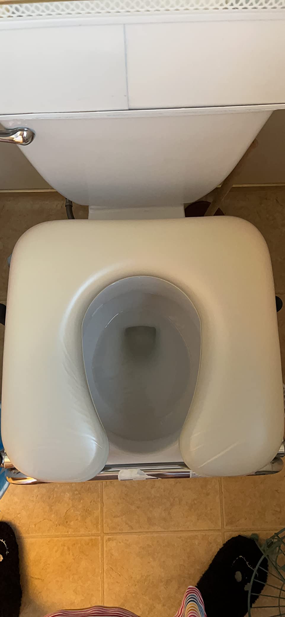 Medline Drop Arm Commode with Padded Seat and Backrest, Durable Toilet Chair for Adults and Seniors, Removable Pail, Splash Guard, Drop Down Arms for Easy Transfer, 350 lb. Weight Capacity, Tan customer photo 1