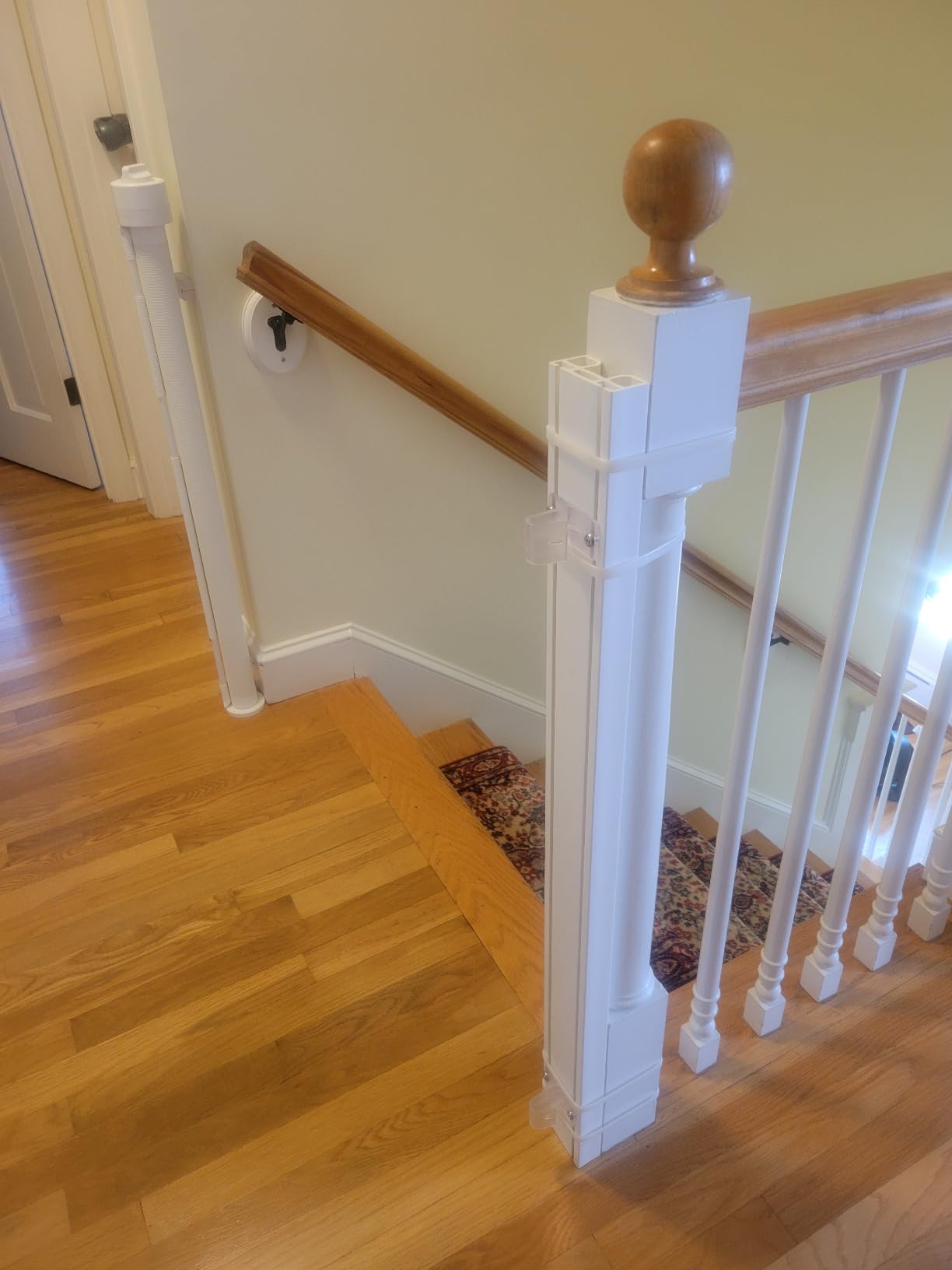 Retract-A-Gate 52 inch White: The Original and only Made in USA Retractable Baby, Dog, & Cat Gate customer photo 1