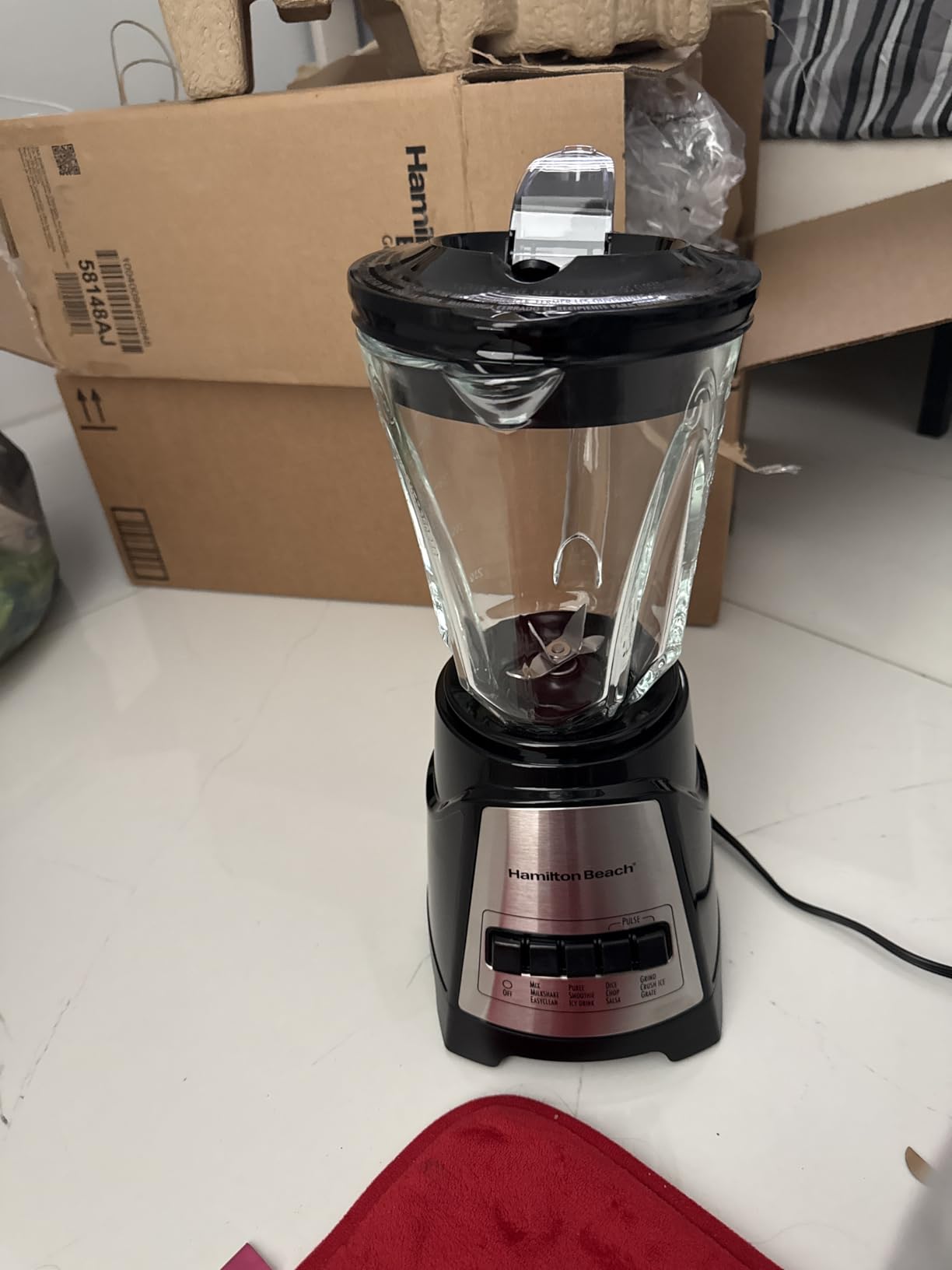 Hamilton Beach Power Elite Wave Action Blender For Smoothies, 40 Oz Glass Jar, 12 Functions Including Puree, Crush Ice, 700 Watts - Black (58148A) customer photo 1
