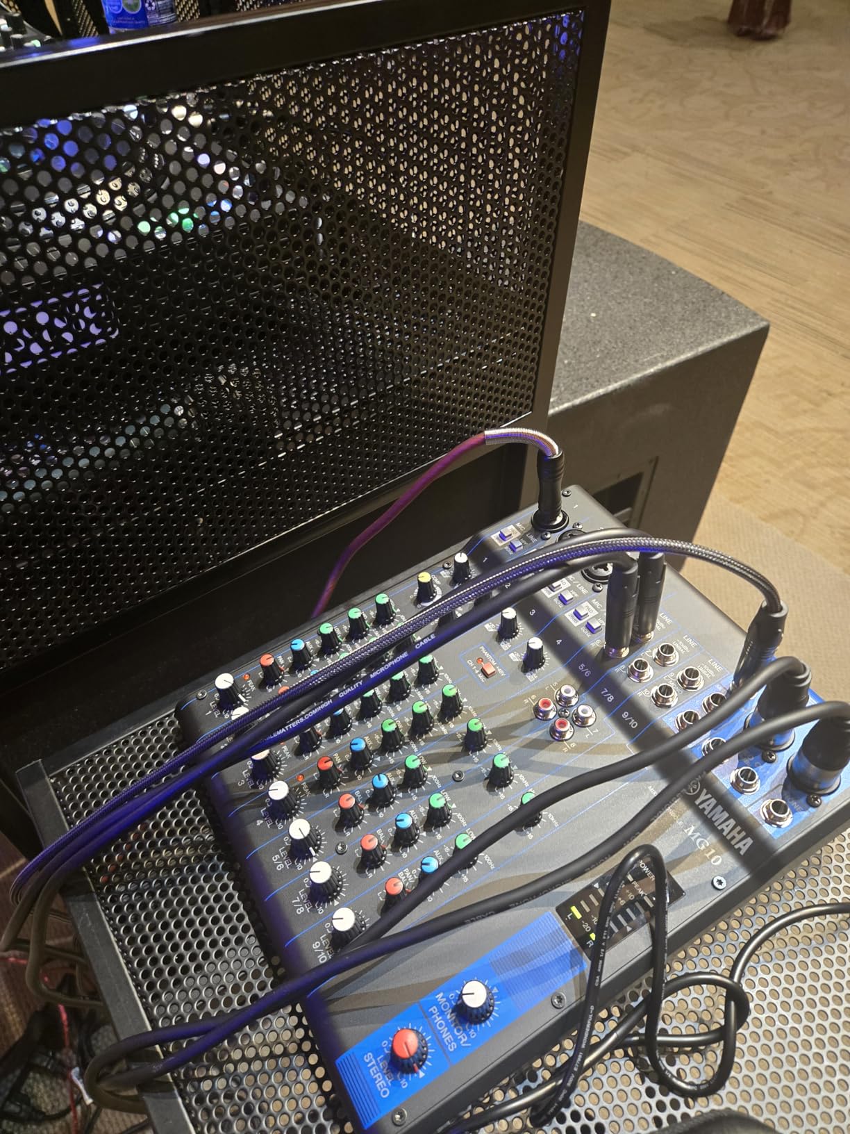 Yamaha MG16 16-Input 6-Bus Mixer customer photo 1