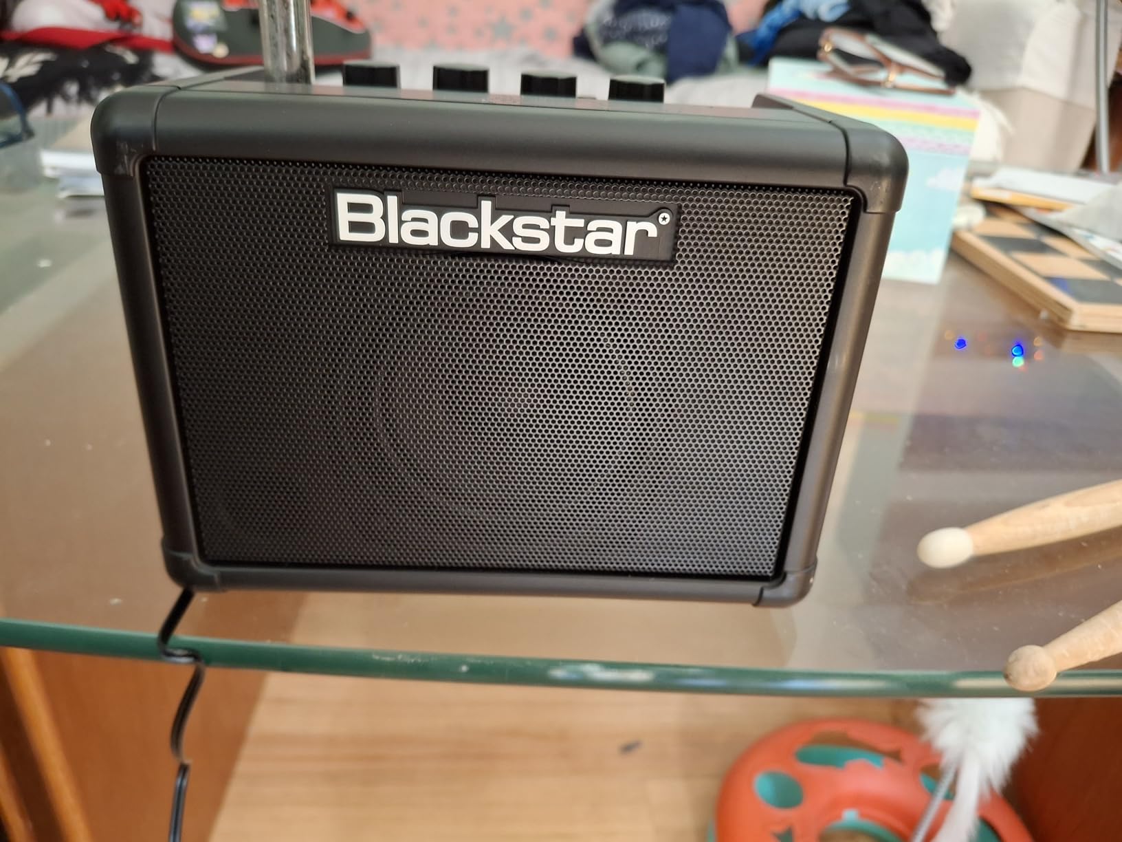 Blackstar Fly 3-3-watt 1x3 inch Compact Mini Guitar Amplifier w/ 2 Channels and Patented ISF - Black customer photo 2