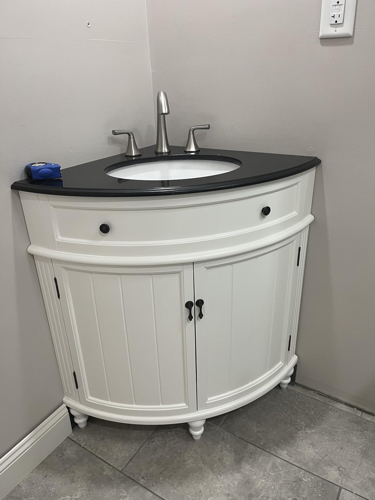 Tennant Brand 24-Inch Triadsville Free Standing Corner Bathroom Sink Vanity for Small Space, Fully Assembled, White Porcelain with Black Granite Top, White Cabinet customer photo 1