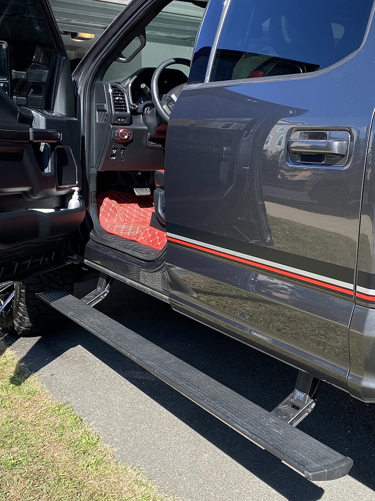 RealTruck AMP Research PowerStep Plug-N-Play Retractable Electric Truck Steps with LED Step Lights | Fits 2015 - 2020 Ford F-150 Regular Cab/SuperCab/SuperCrew | 76151-01A customer photo 1