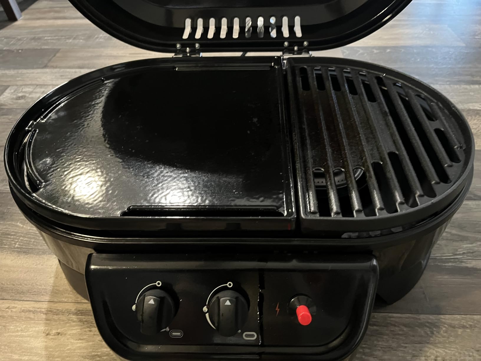 Coleman RoadTrip Cast Iron Griddle Accessory, 142 Square Inch Cooking Area, Fits Coleman RoadTrip Grills, Easy to Clean customer photo 2