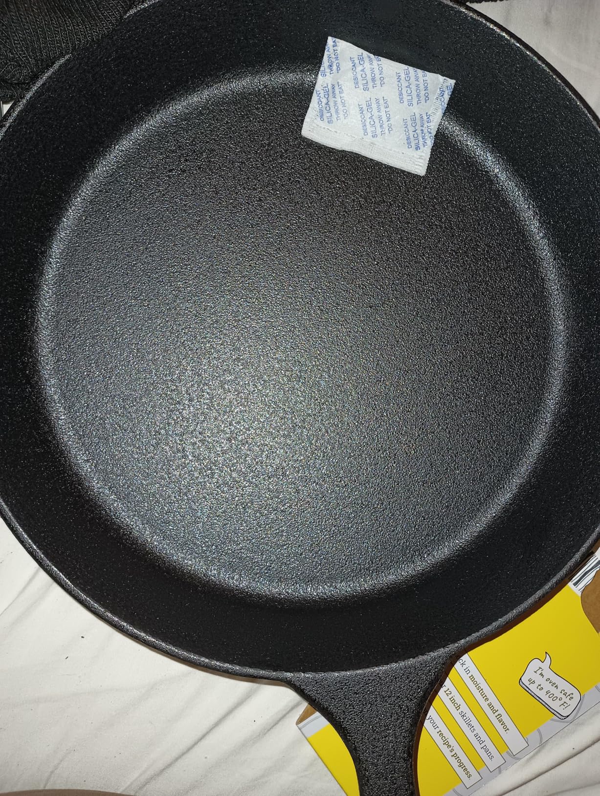 Utopia Kitchen Premium Cast Iron Skillets 12 Inch, Chef's Pan, PFAS-Free, Pre-Seasoned Frying Pan, Stovetop, Oven, Campfire and Grill Large Skillet, Even Heat Distribution Cast Iron Pan customer photo 1