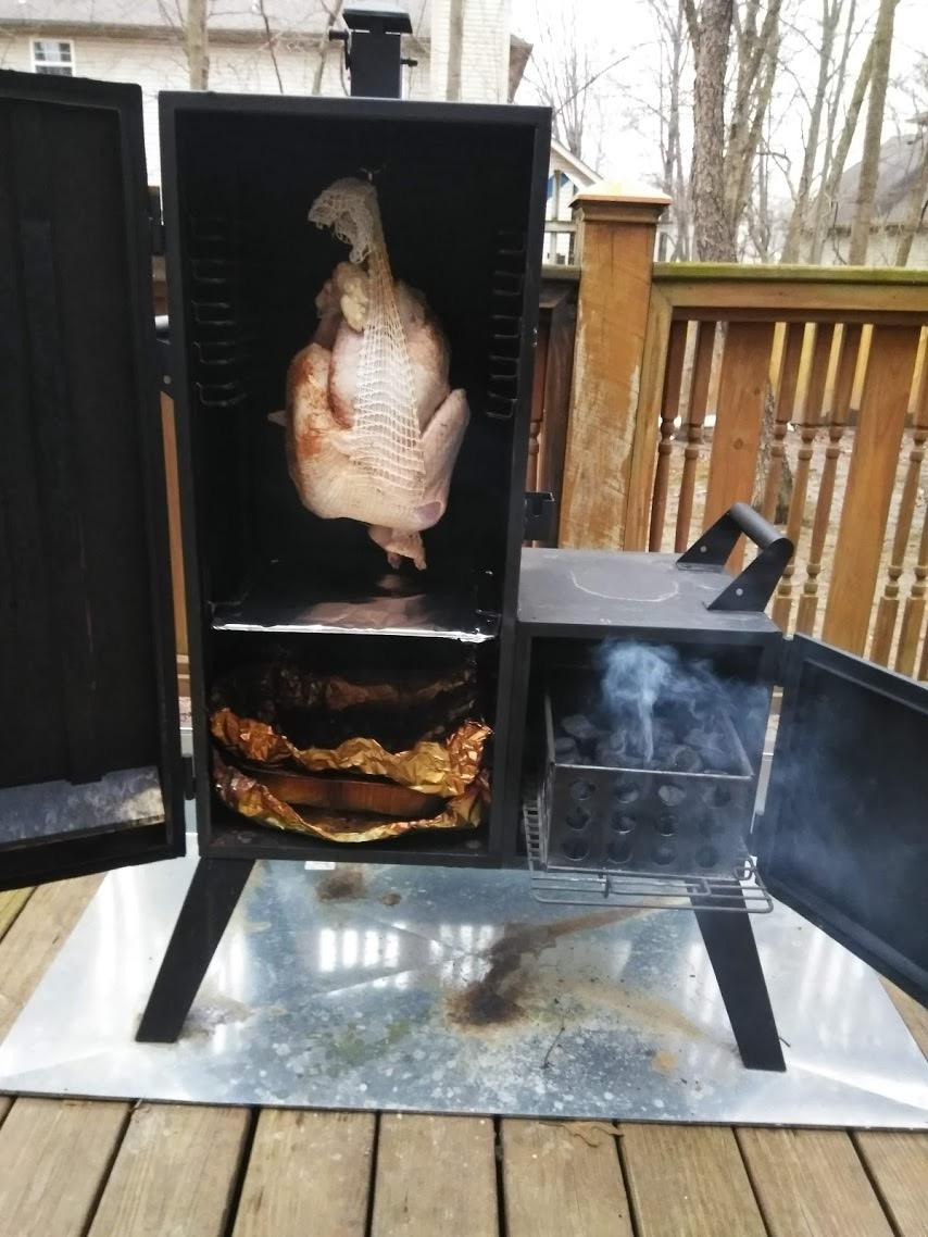 Dyna-Glo DGO1890BDC-D Wide Body Vertical Offset Charcoal Smoker, Black customer photo 1