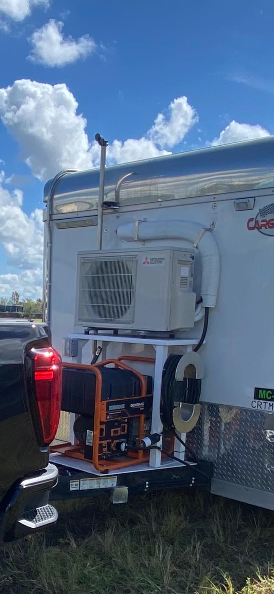 Generac 6864 XD5000E 5000-Watt Diesel-Powered Portable Generator | 5,000 Running Watts, Emergency Backup Power, Job Sites, Reliable Power, 50 State CARB Compliant customer photo 1