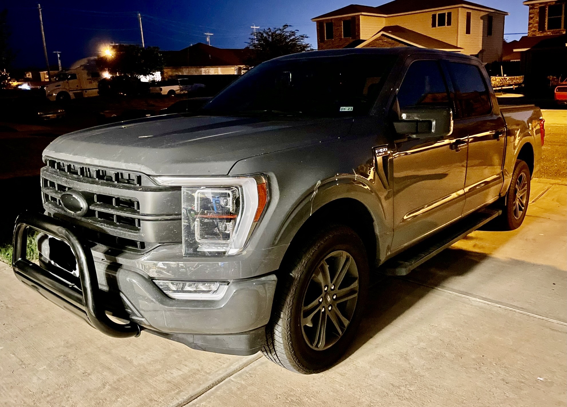 Barricade Off-Road 3.5 Inch Bull Bar | Front Bumper Guard with Skid Plate | Stainless Steel Tubular Design | Black Painted Finished | Compatible with 2004-2020 Ford F-150 (Excludes Raptor Models) customer photo 1