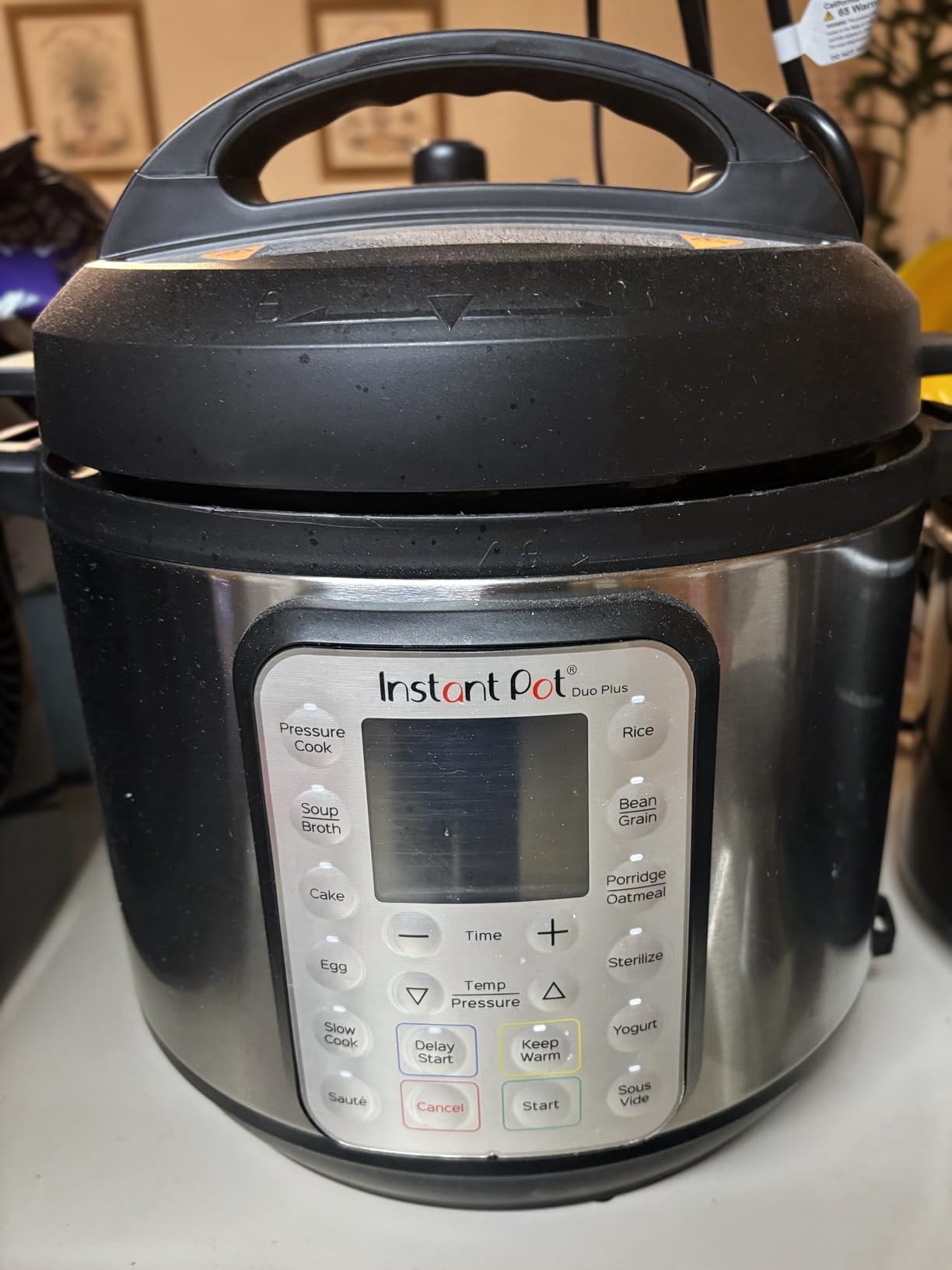 Instant Pot Duo Plus 9-in-1 Multicooker, Pressure Cooker, Slow Cook, Rice Maker, Steamer, Saute, Yogurt, Warmer & Sterilizer, Includes App with Over 800 Recipes, Stainless Steel, 6 Quarts customer photo 2
