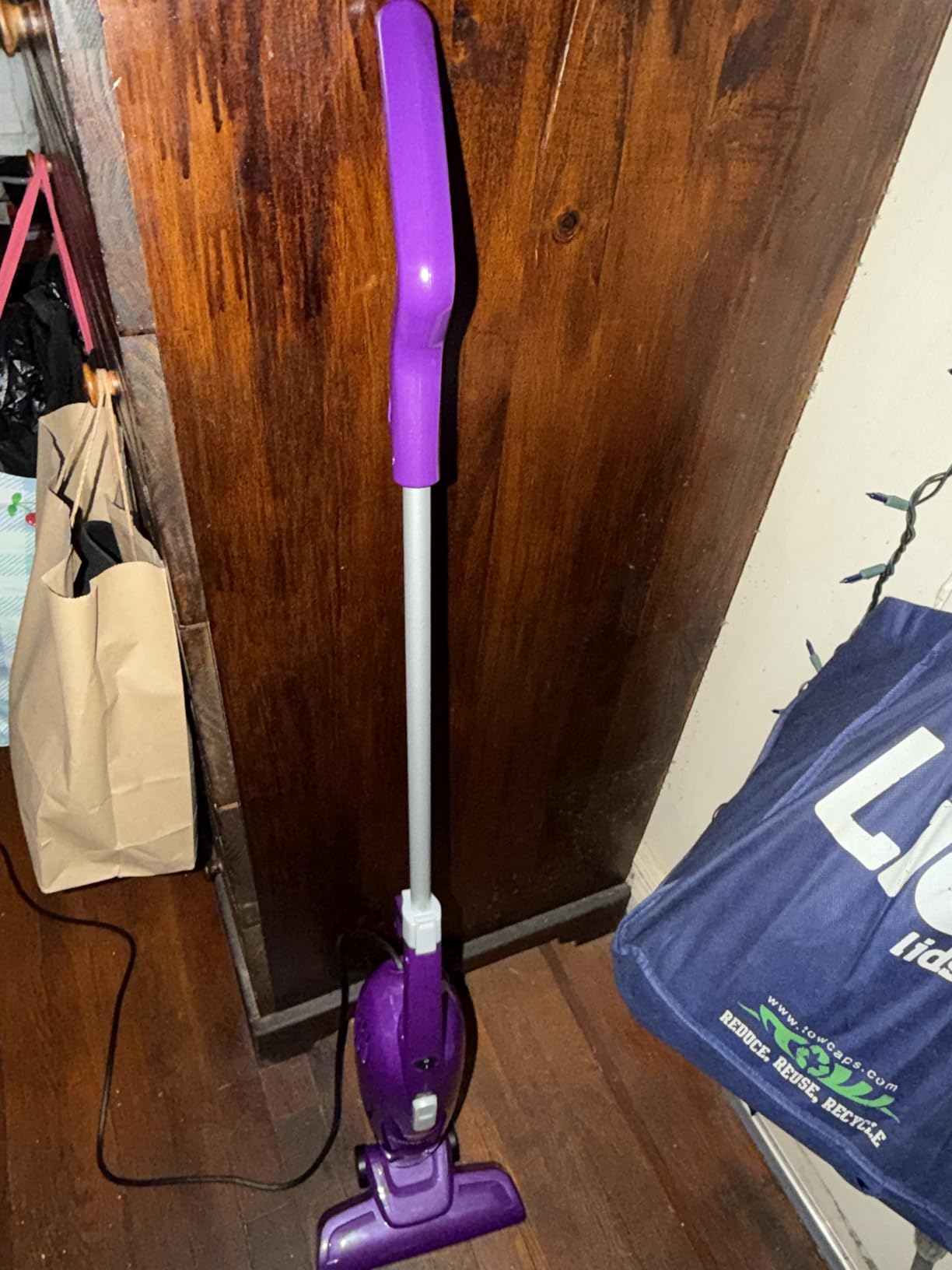 Bissell 2033 Featherweight Stick Lightweight Bagless Vacuum and Electric Broom with Crevice Tool for Hard Floors and Carpets, Blue customer photo 2