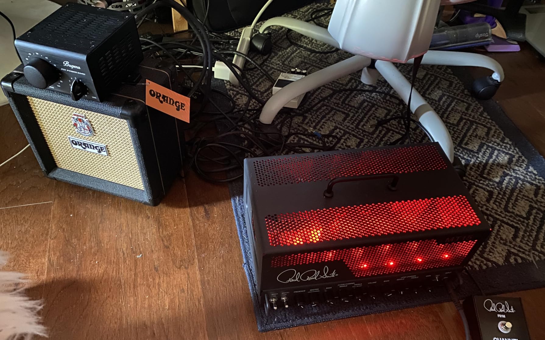 Bugera POWER SOAK PS1 Passive 100 Watt Power Attenuator for Guitar and Bass Amplifiers with Emulated Mic Output customer photo 1