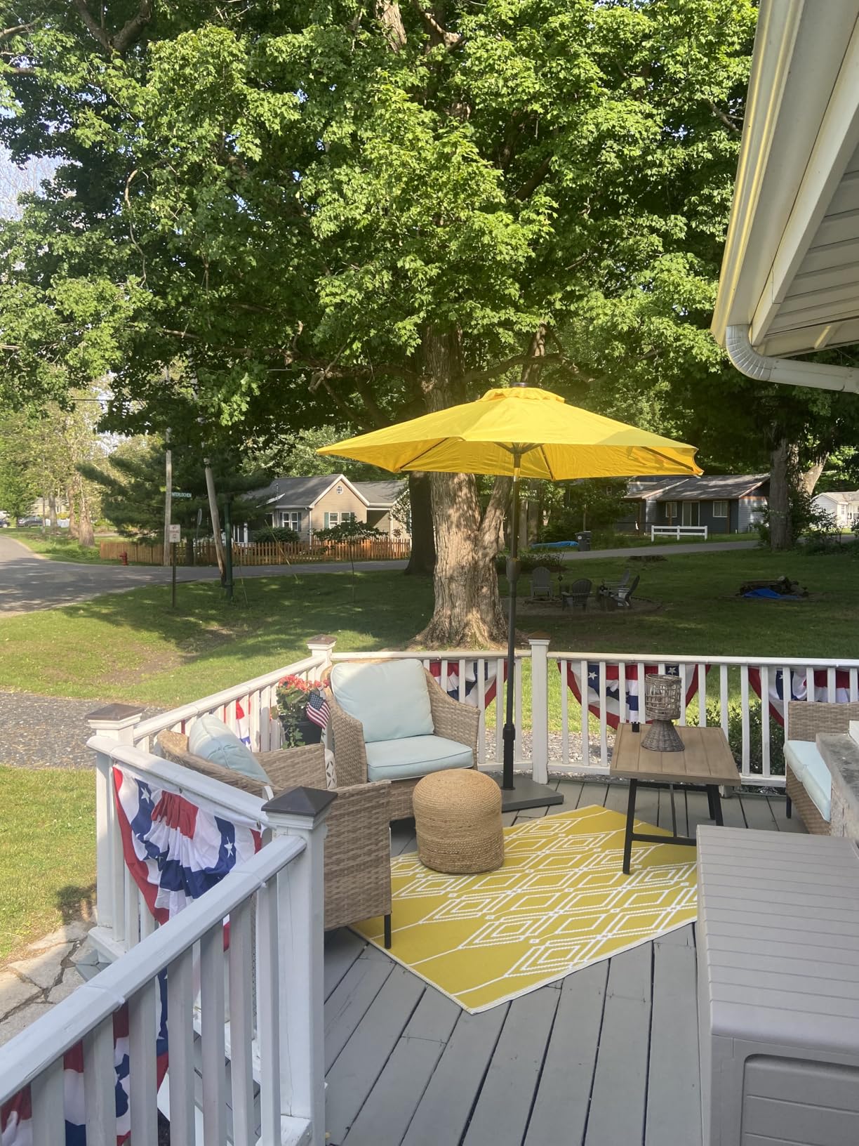 Best Choice Products 10ft Solar Polyester LED Lighted Patio Umbrella w/Tilt Adjustment and UV-Resistant Fabric - Navy Blue customer photo 2