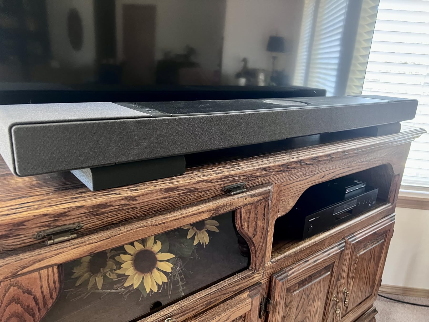 Sound Addicted - Studio Monitor Isolation Pads for 5 Inch Monitors, Pair of Two High Density Acoustic Foam which Fits Most Speaker Stands | SMPad 5 customer photo 2