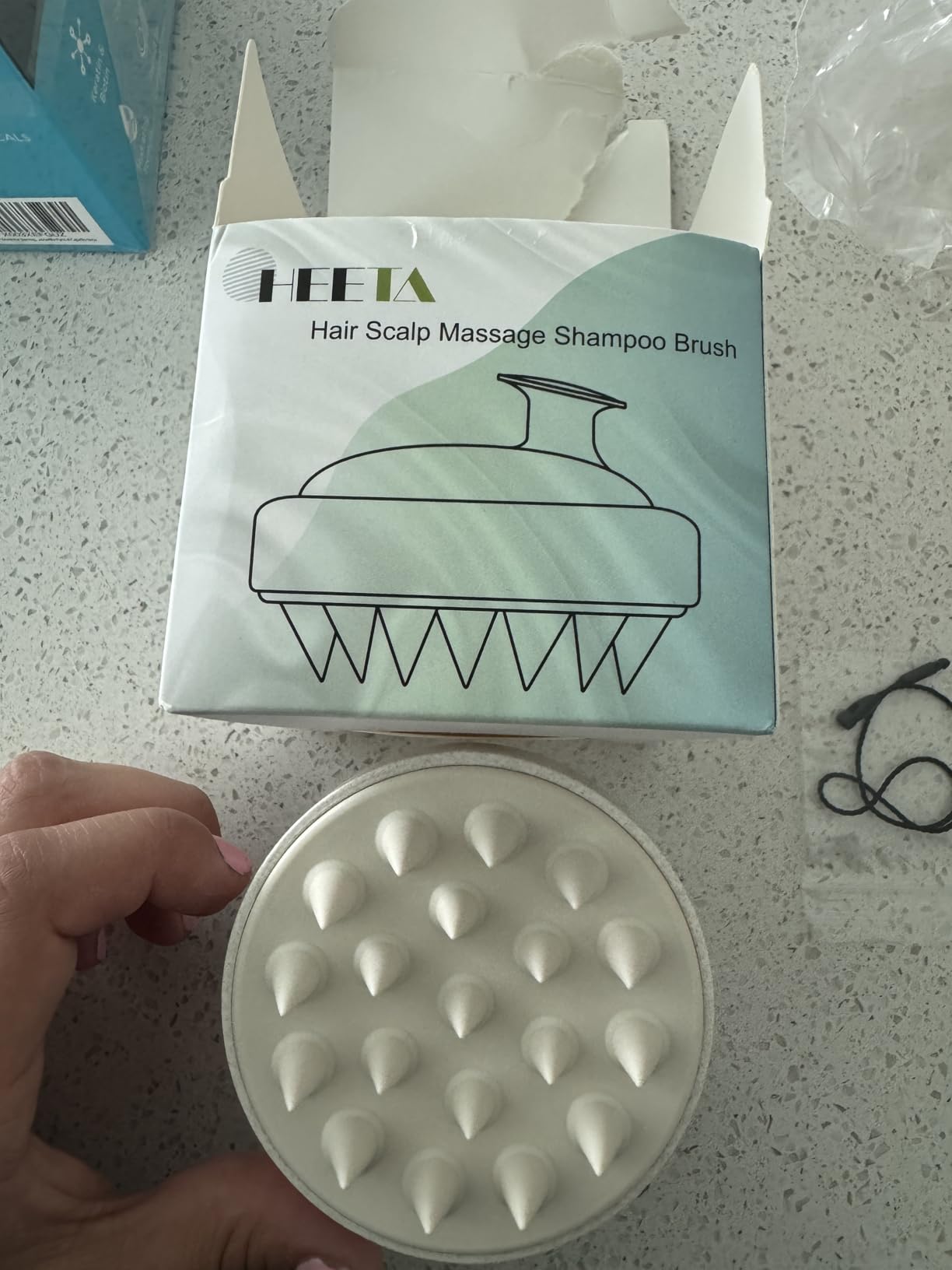 HEETA Scalp Massager Hair Growth, Soft Silicone Scalp Scrubber Shampoo Brush for Exfoliation, Dandruff Removal Head Massage Stress Relax, Wet & Dry Use for Thick Thin Curly Hair Care, Black customer photo 1