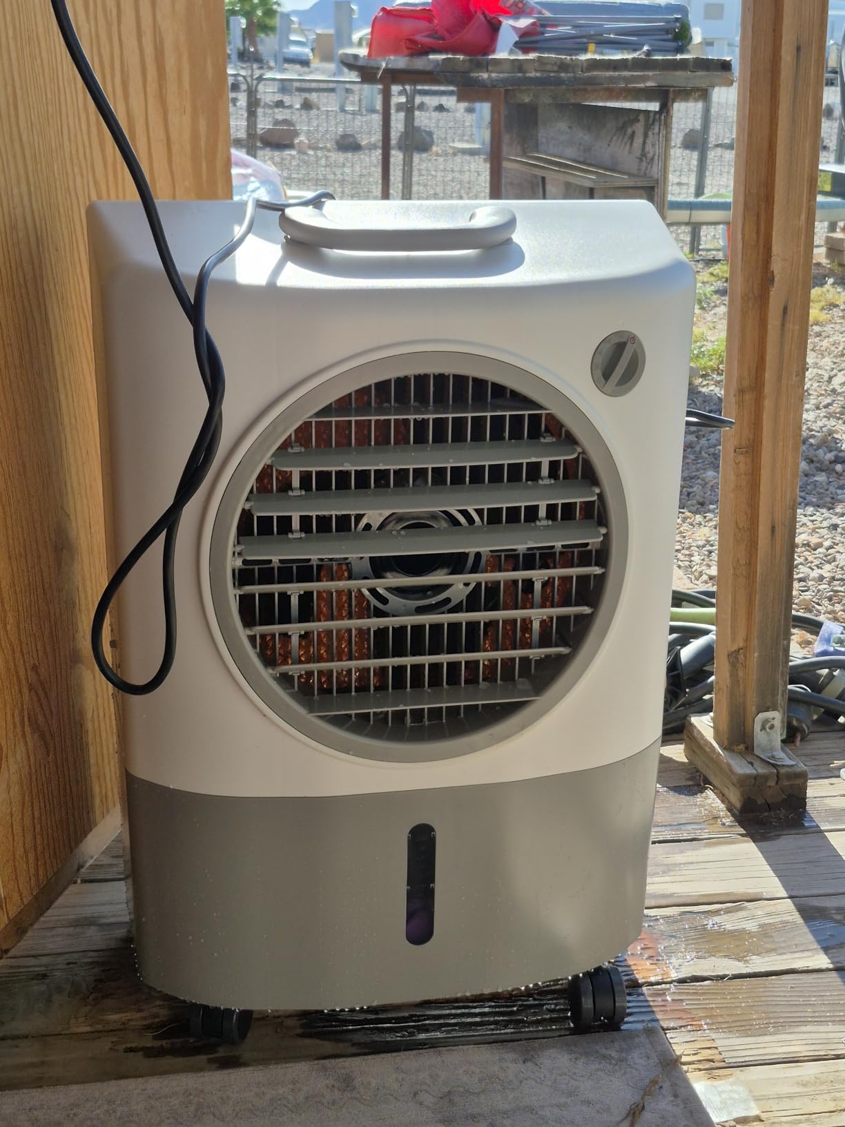 Hessaire MC18M 1300 CFM Portable Evaporative Air Cooler with 2-Speed Fan, 500 sq. ft. Coverage High Velocity Outdoor Cooling Fan customer photo 1