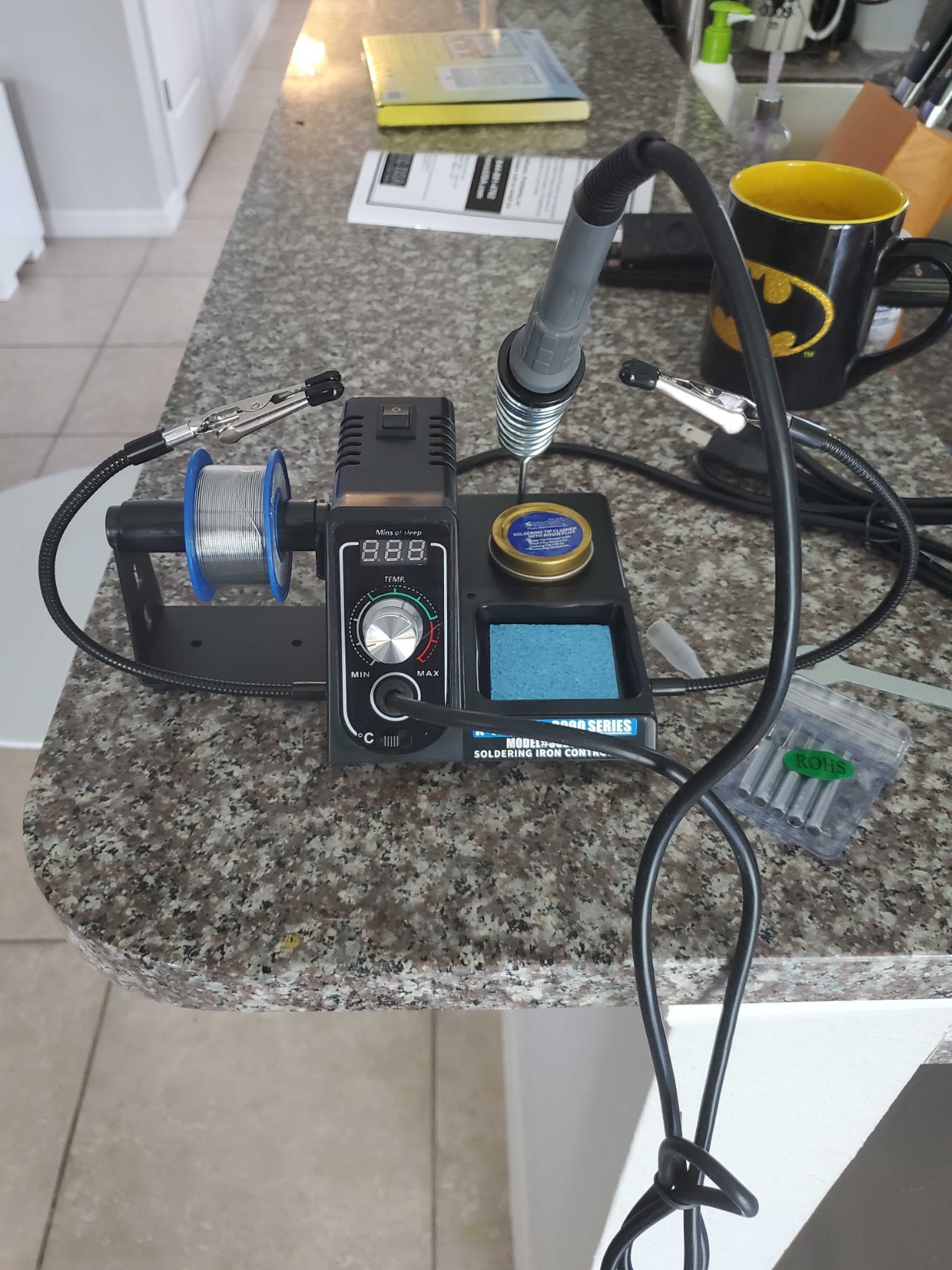 The Original X-Tronic 3020-XTS 75W Soldering Iron Station Kit, 2 Helping Hands, Silicone Tool Mat, 5 Extra Tips, 50g Roll of Solder, Brass Sponge, Cleaning Flux, C/F Conversion, Auto Sleep customer photo 2