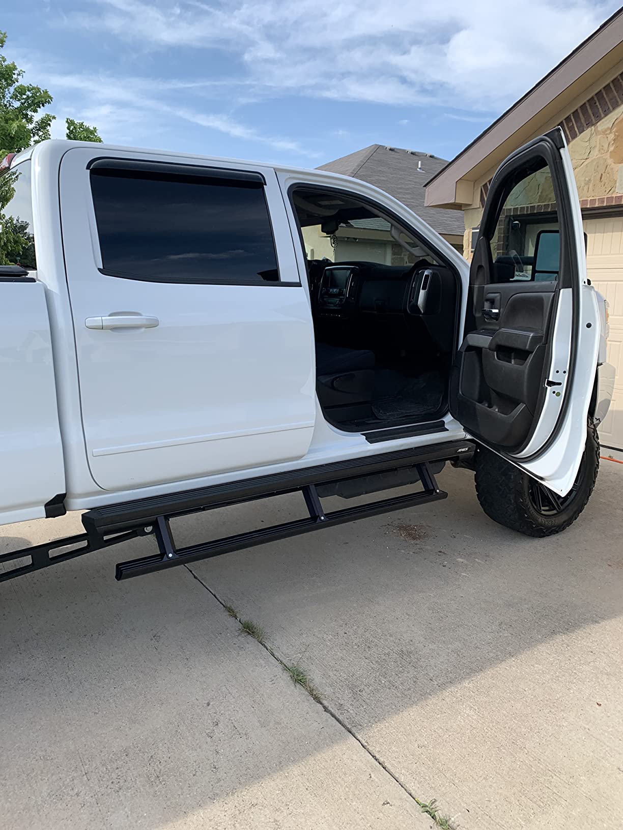 ARIES 3047902 ActionTrac 79-Inch Retractable Powered Running Boards, Select Chevrolet Silverado, GMC Sierra 1500, 2500, 3500 Crew Cab, Black customer photo 1