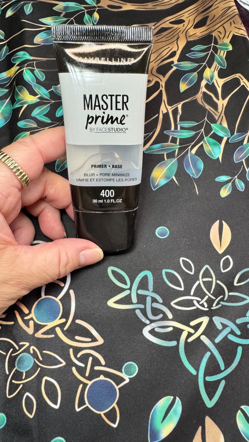 Maybelline New York Facestudio Master Prime Primer Makeup, Blur + Pore Minimize, 1 fl. oz. customer photo 2