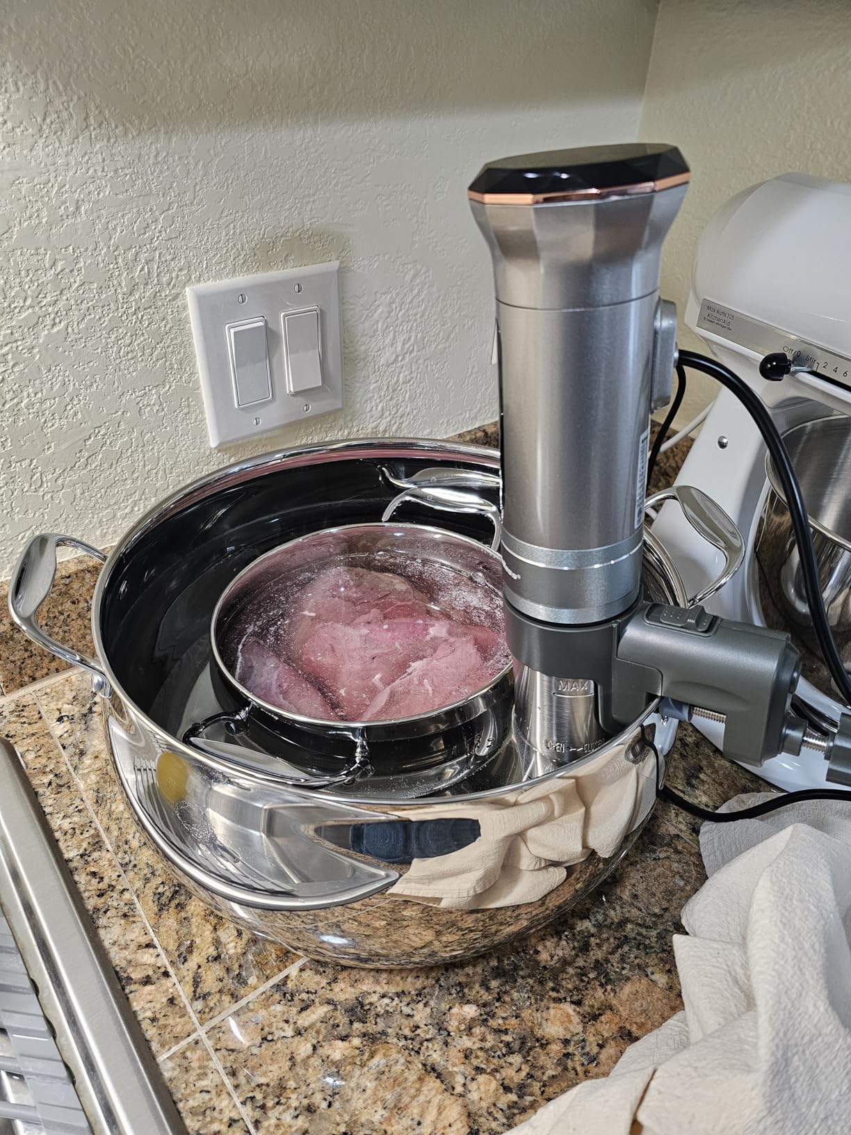 KitchenBoss Sous Vide Cooker Machine: Ultra-quiet 1100 Watts Sous Vide Precision Cooker IPX7 Waterproof Stainless Steel customer photo 1