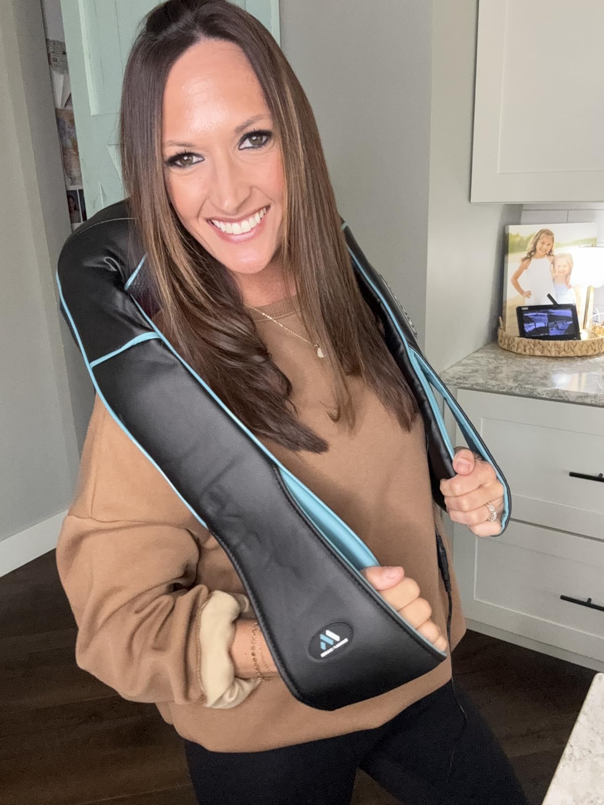 MagicMakers Shiatsu Neck Massager with Heat for Pain Relief Deep Tissue, Back & Shoulder Relief customer photo 1