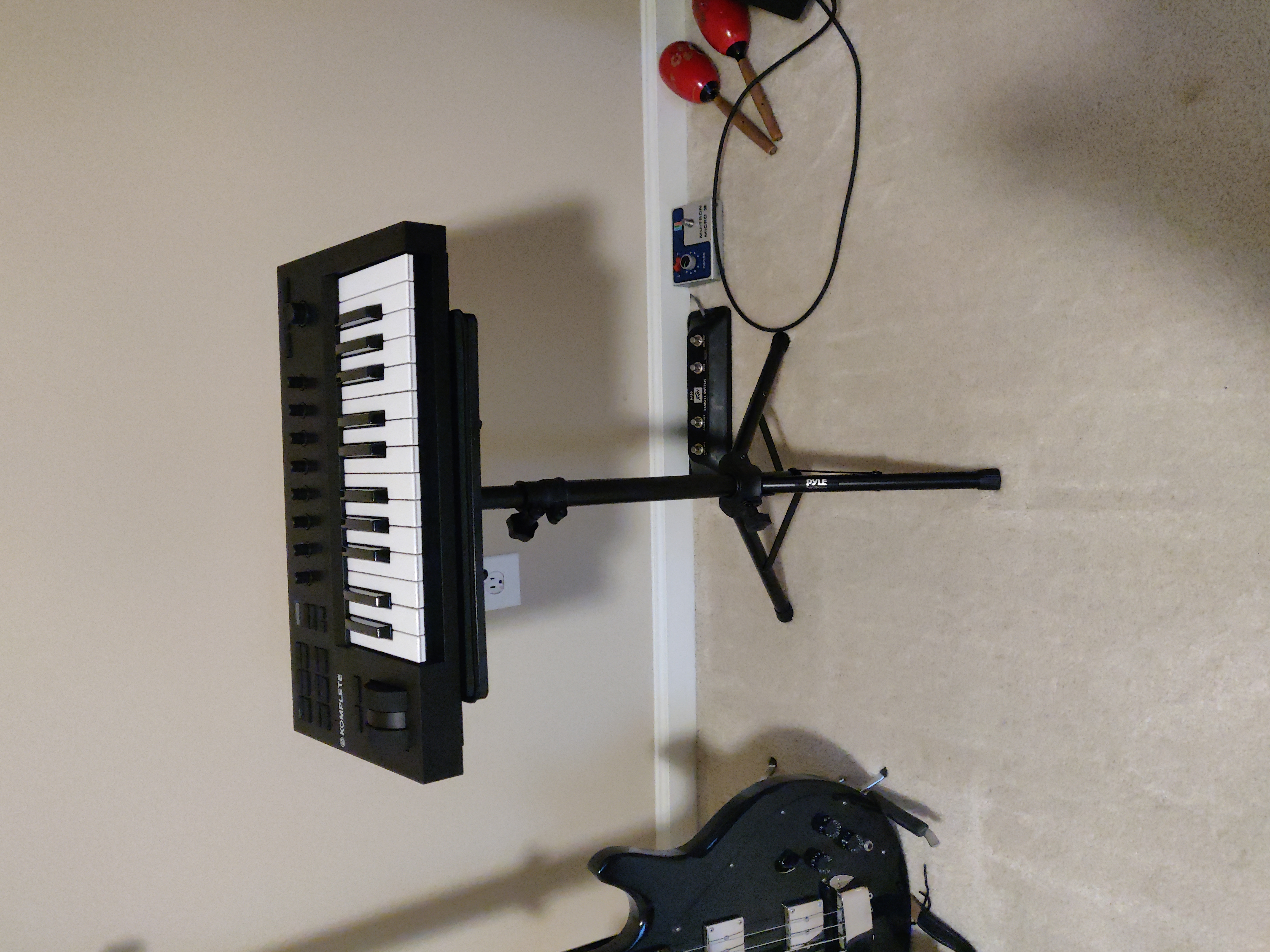 Native Instruments Komplete Kontrol A61 Controller Keyboard customer photo 2