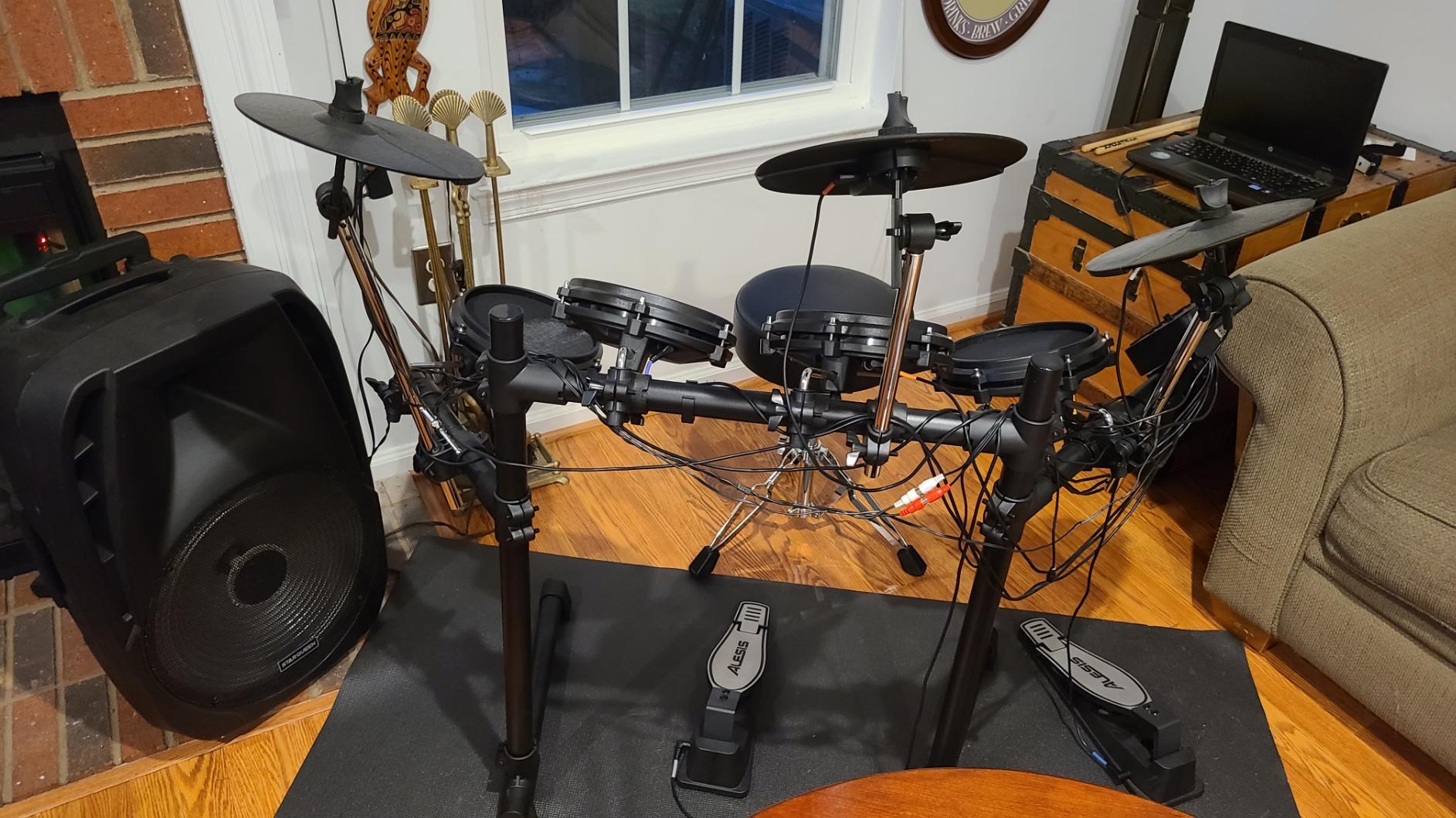 Alesis Turbo Mesh Kit - Electric Drum Set with 100+ Sounds, Quiet Mesh Drum Pads, Drum Sticks, Connection Cables, Drum Lessons customer photo 1