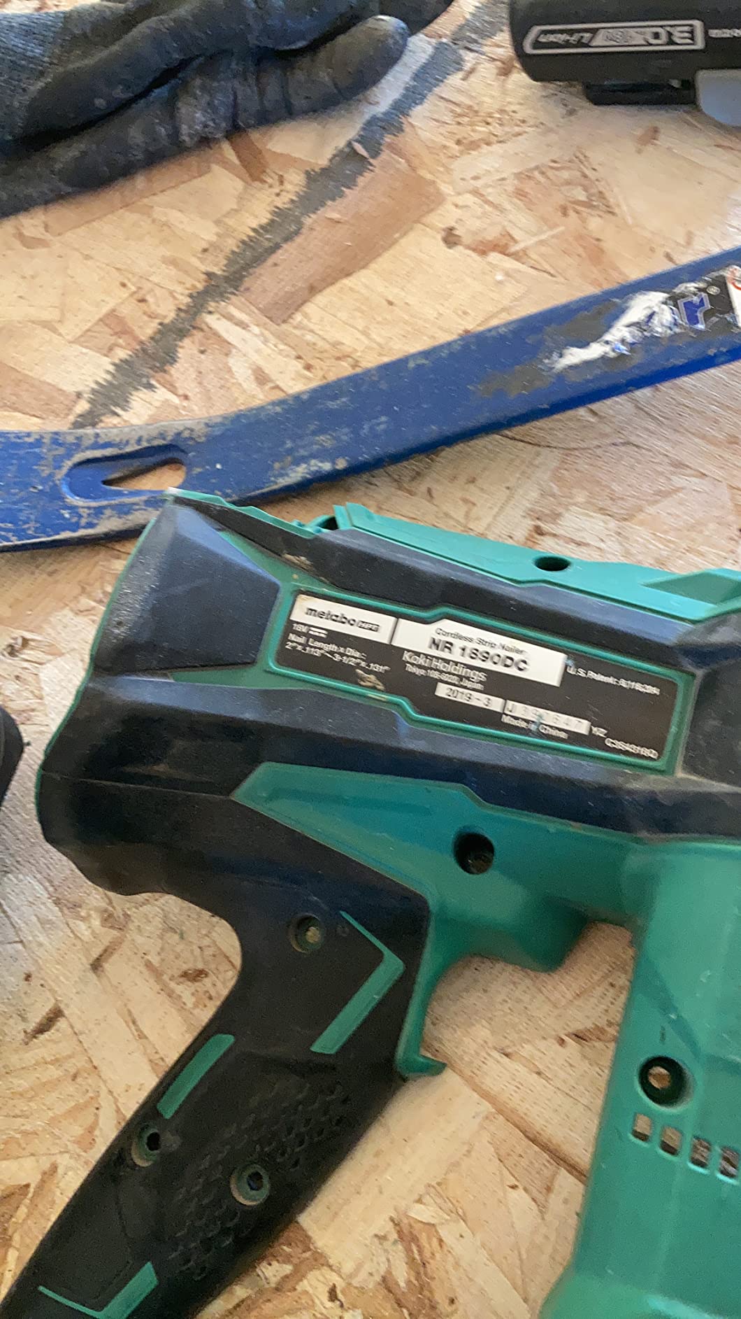 Metabo HPT 18V MultiVolt Cordless Framing Nailer Kit | Accepts 2-Inch up to 3-1/2-Inch Clipped & Offset Round Paper Strip Nails | 30 Degree Magazine | NR1890DCS customer photo 1