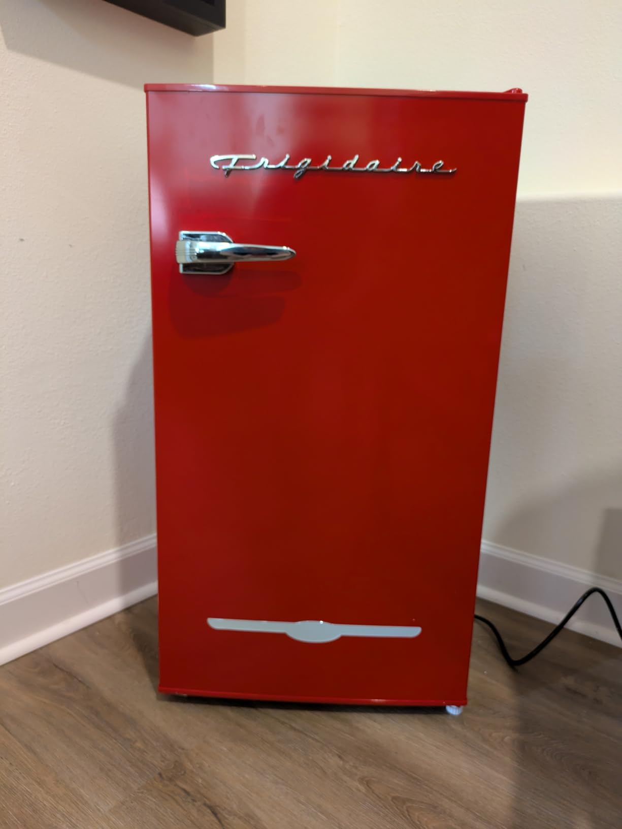 FRIGIDAIRE EFR376-BLACK 3.1 Cu Ft Black Retro Bar Fridge with Side Bottle Opener customer photo 1