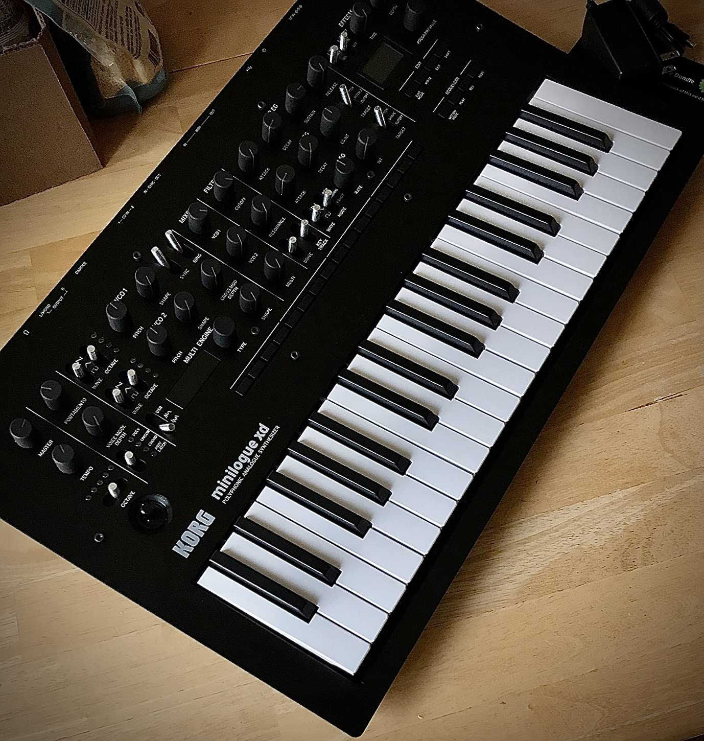 Korg minilogue xd 37-key Polyphonic Analog Synthesizer with 16-step Sequencer, 4 Voices and OLED Oscilloscope customer photo 1