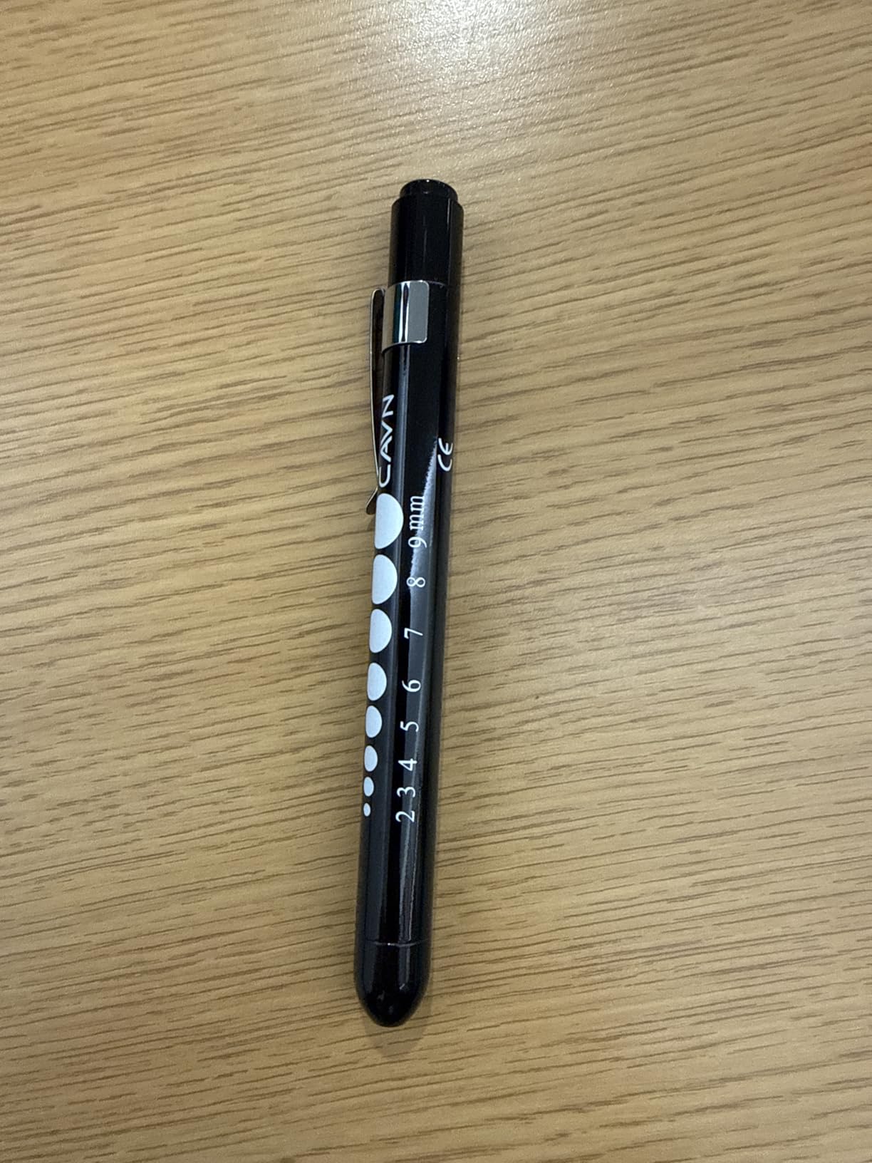 CAVN Pen Light with Pupil Gauge LED Penlight for Nurses Doctors, 2 Pcs Reusable Medical Penlight for Nursing Students (Black/White) customer photo 1