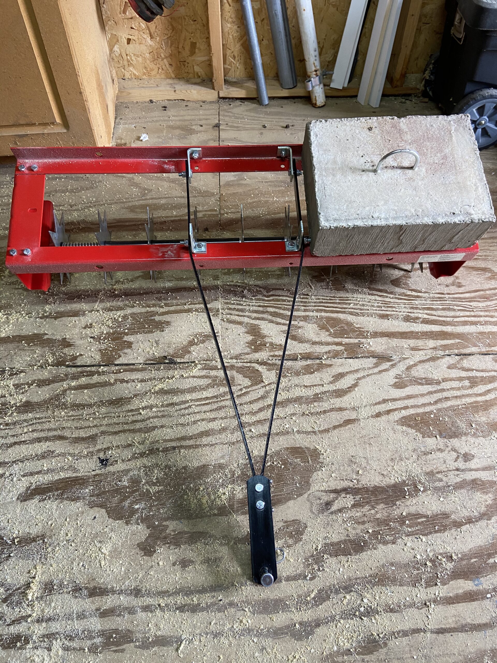 CRAFTSMAN (CMXGZBF7124336), 36-Inch Tow Spike Tow Behind Spike Aerator for Aerating Lawns; 9 Galvanized Steel Disks, 90lbs Capacity Weight Tray, Universal Hitch, Red customer photo 2