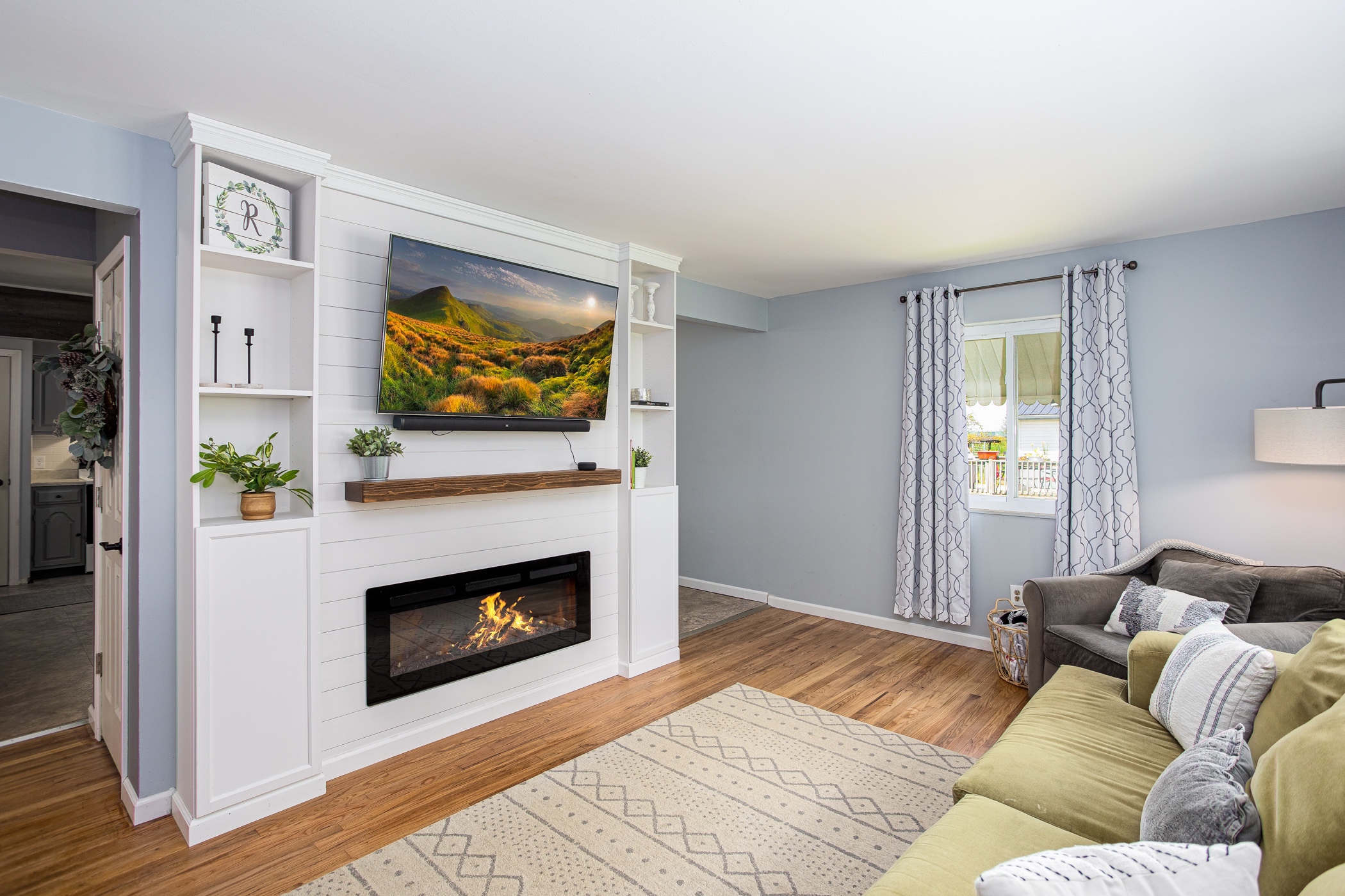 Dimplex Sierra Electric Fireplace Heater, 48