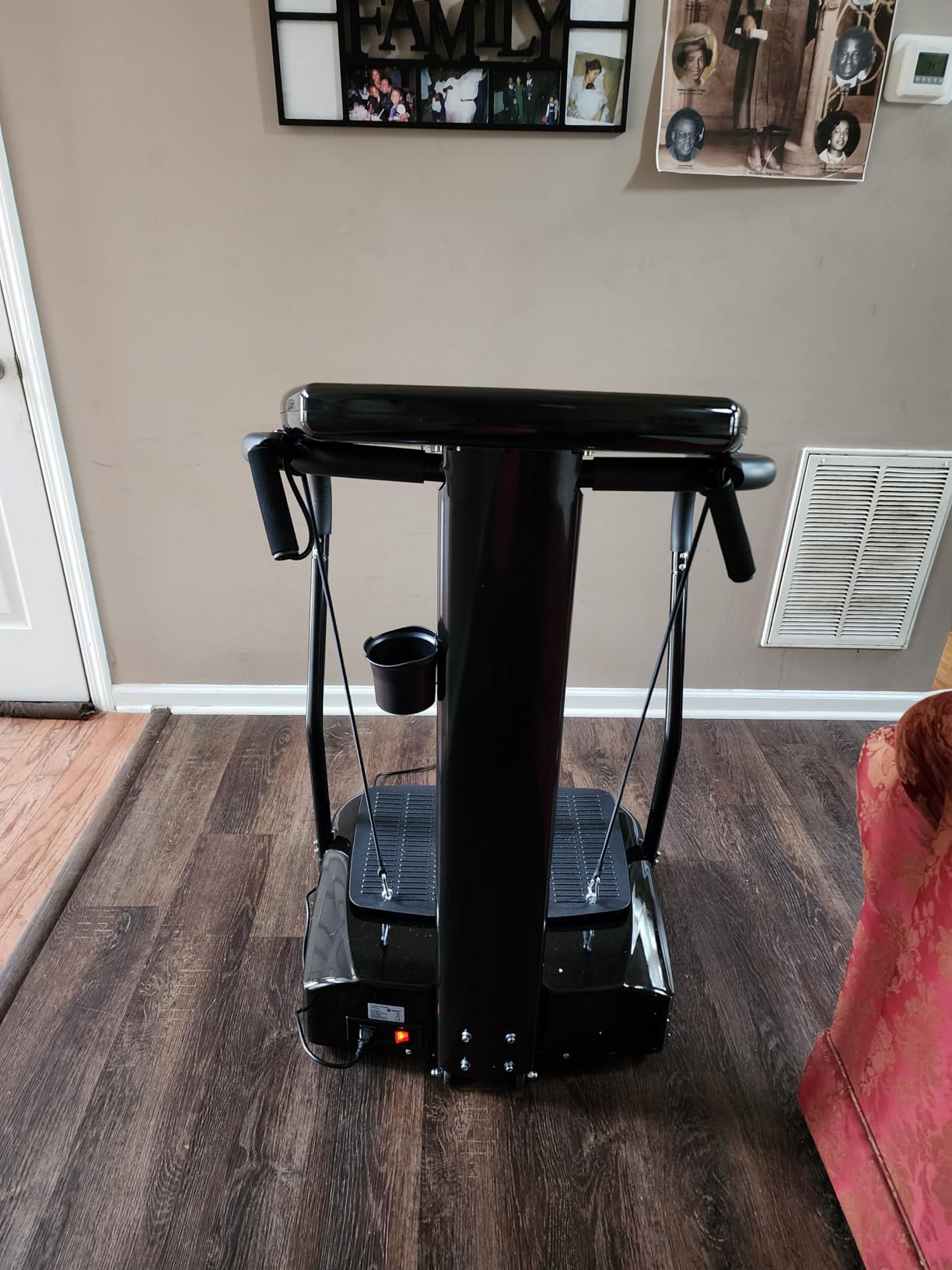 Lifepro Rhythm Vibration Plate Exercise Machine with 99 Speed Levels customer photo 2