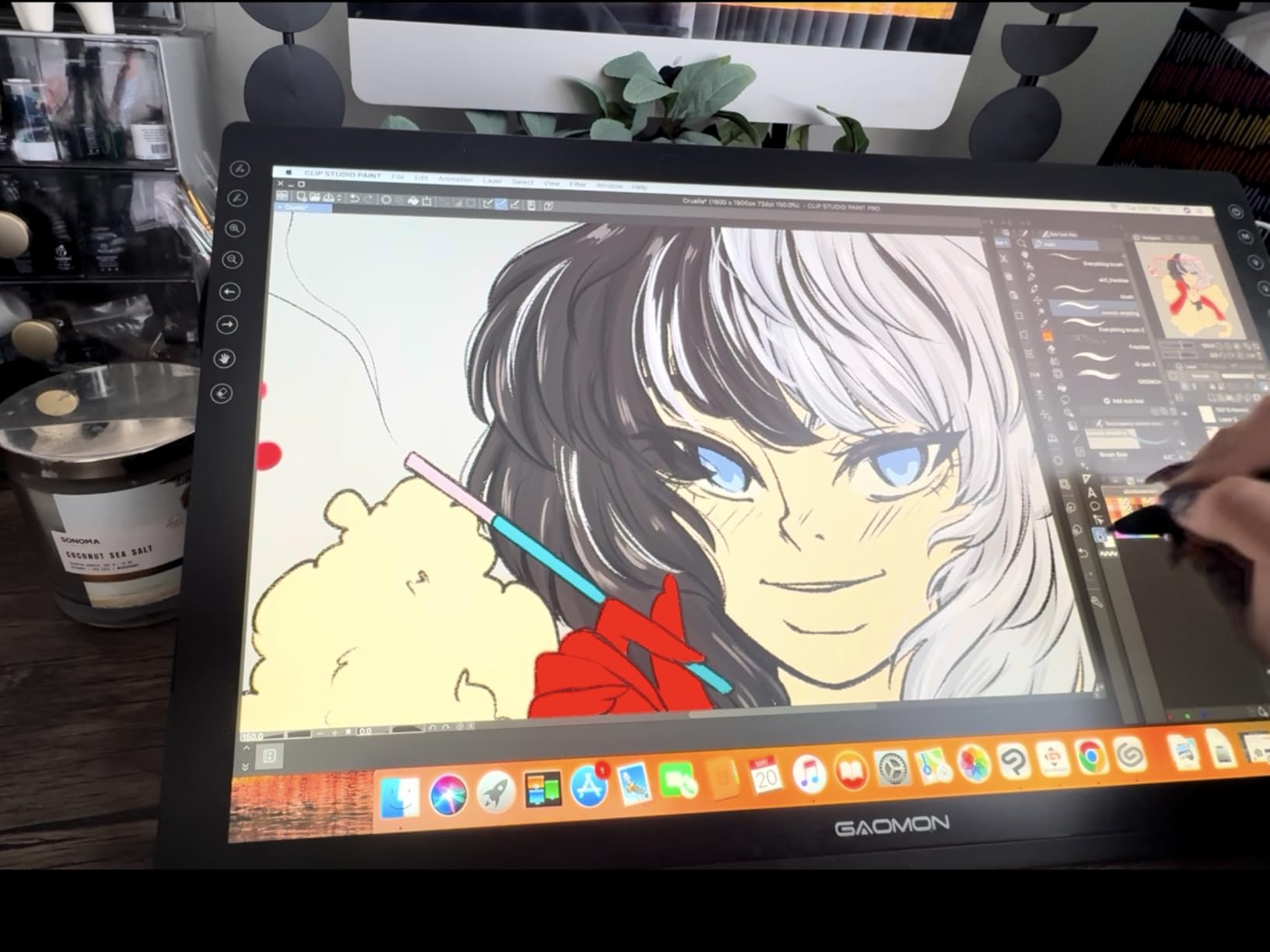 GAOMON PD2200 Drawing Tablet with Screen, Full-Laminated Digital Art Tablet with 8 Touch Buttons, Battery-Free Stylus, Tilt, 130% sRGB, 21.5 inch Graphics Tablet with Stand for Mac, Windows PC customer photo 2