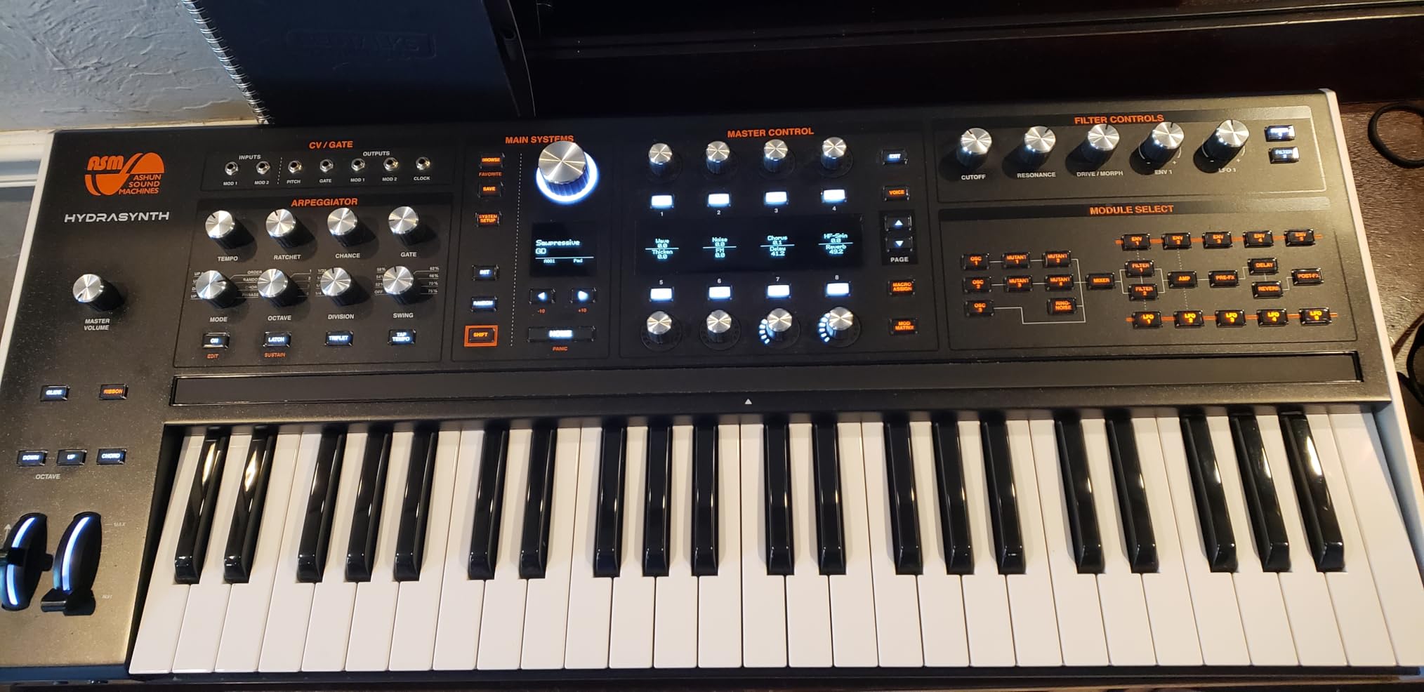 ASM Hydrasynth Keyboard 49 Key Synthesizer customer photo 1