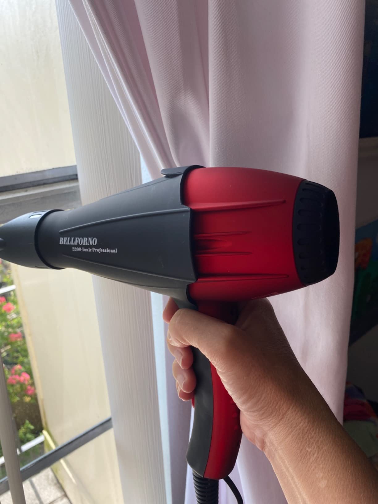 Professional Ionic Salon Hair Dryer, 2200 Watt Powerful AC Motor Ceramic Tourmaline Ion Blow Dryer, Quiet Hair Dryers with Diffuser & 2 Concentrator Nozzle Attachments Black/Red customer photo 2