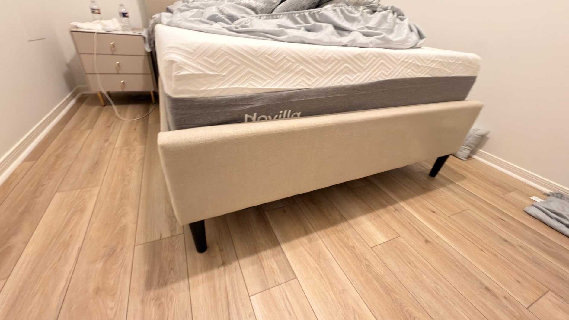 Novilla Bliss Queen Size Mattress, 12 Inch Gel Memory Foam Mattress Queen in a Box for Cool Night Sleep & Pressure Relief, Medium Plush Feel customer photo 2