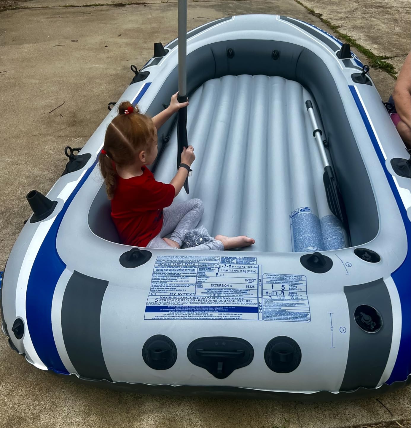 INTEX Excursion 5-Person Inflatable Boat with Transom Mount Trolling Motor customer photo 2