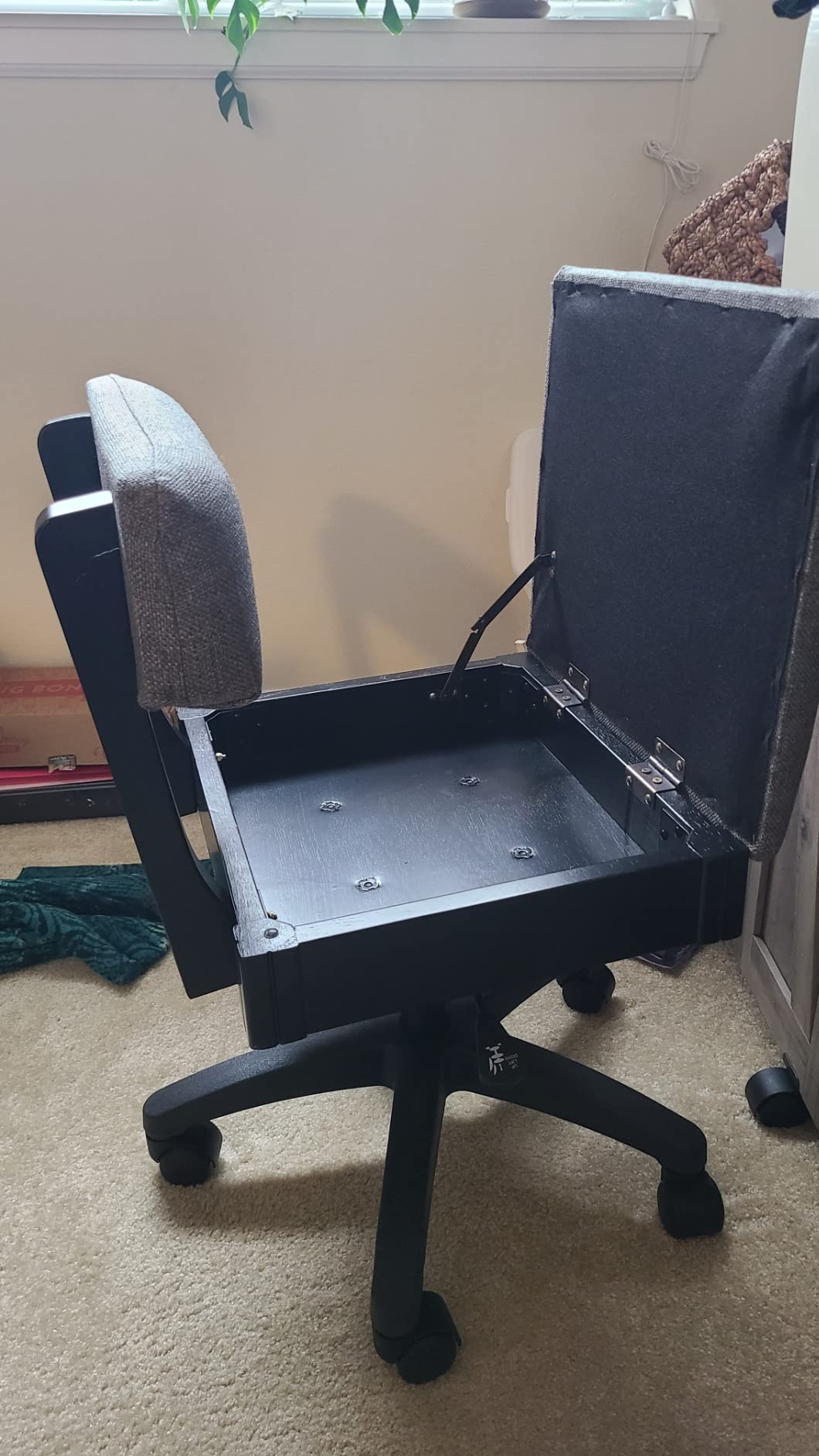 Arrow Sewing H8123 Adjustable Height Hydraulic Sewing and Craft Chair with Under Seat Storage and Solid Fabric, Lady Gray Fabric customer photo 2