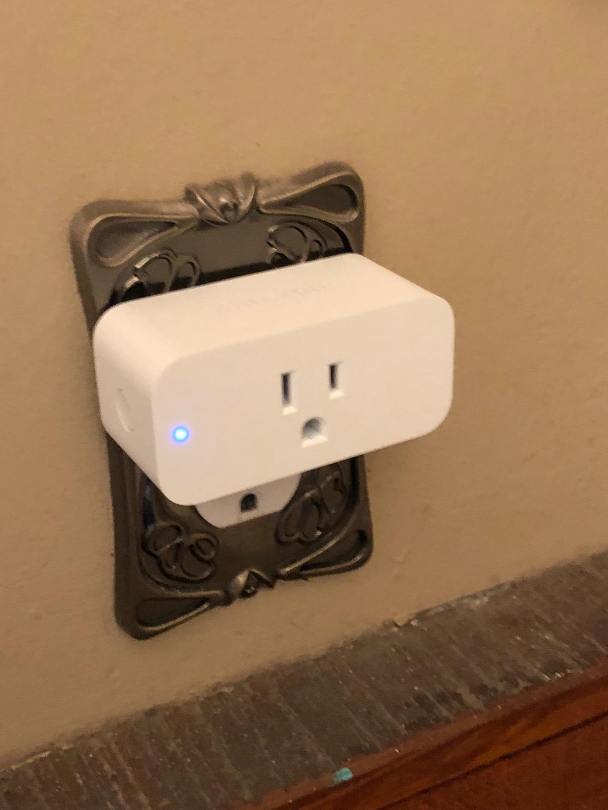 Smart Plug, Works with Alexa, Simple Setup, Endless Possibilities customer photo 1